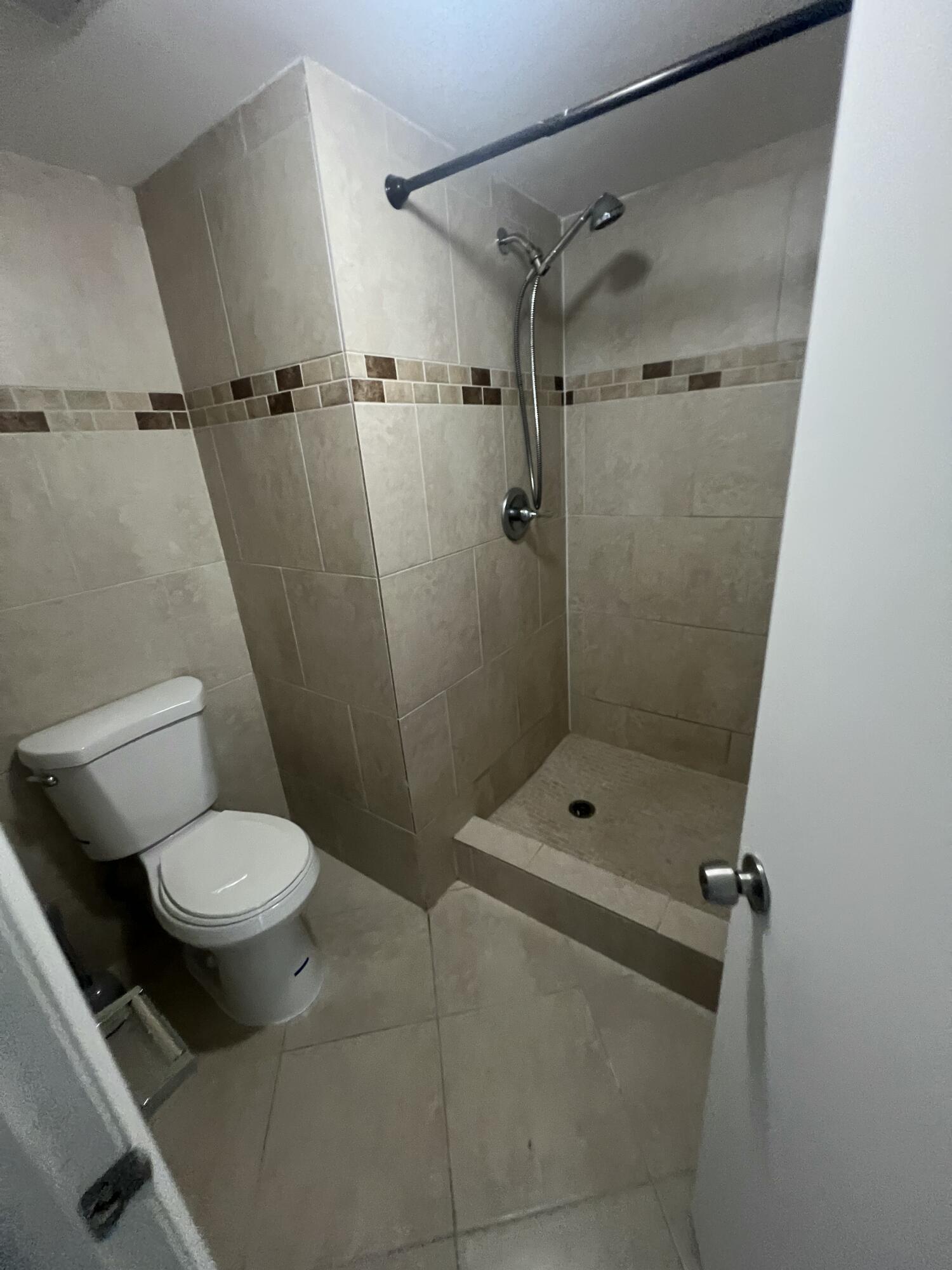 PINES OF SPRINGTREE - Residential Lease