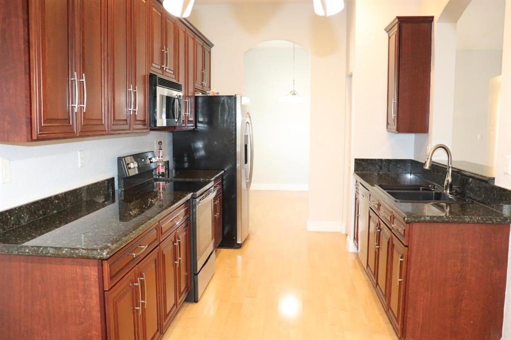 Isles At Weston 171-40 B - Residential Lease