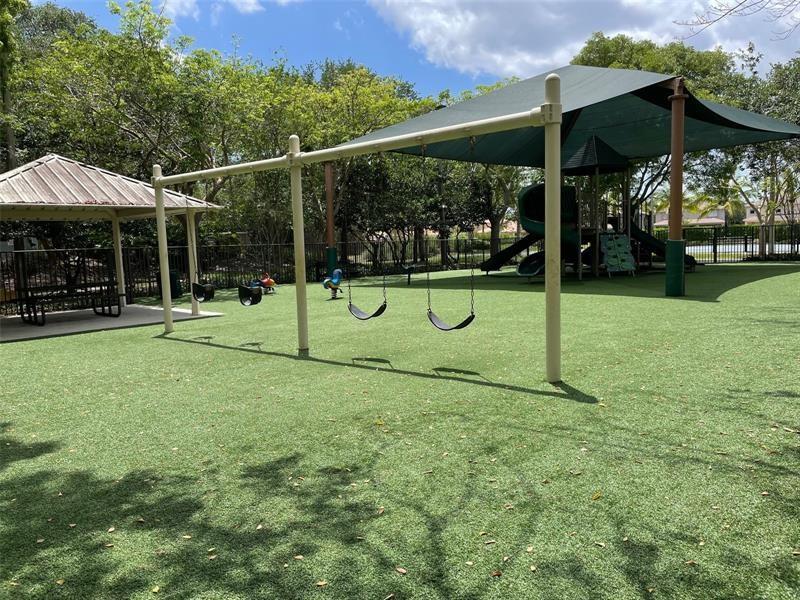 Isles At Weston 171-40 B - Residential Lease