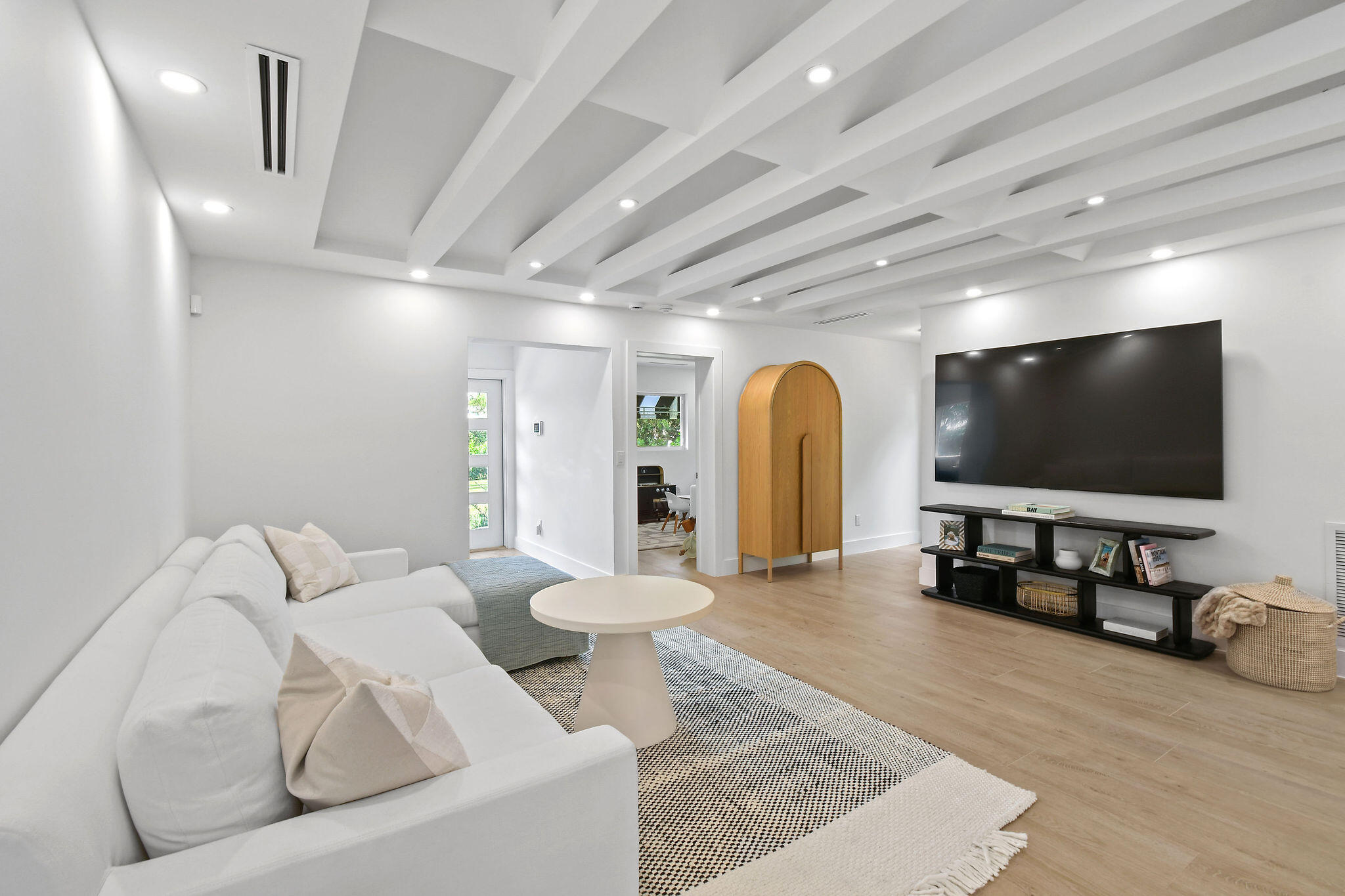 LAKE CLARKE WEST - Residential