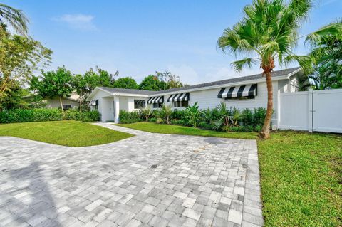Tiny photo for 7710 W Lake Drive, Lake Clarke Shores, FL 33406 (MLS # R11147728)