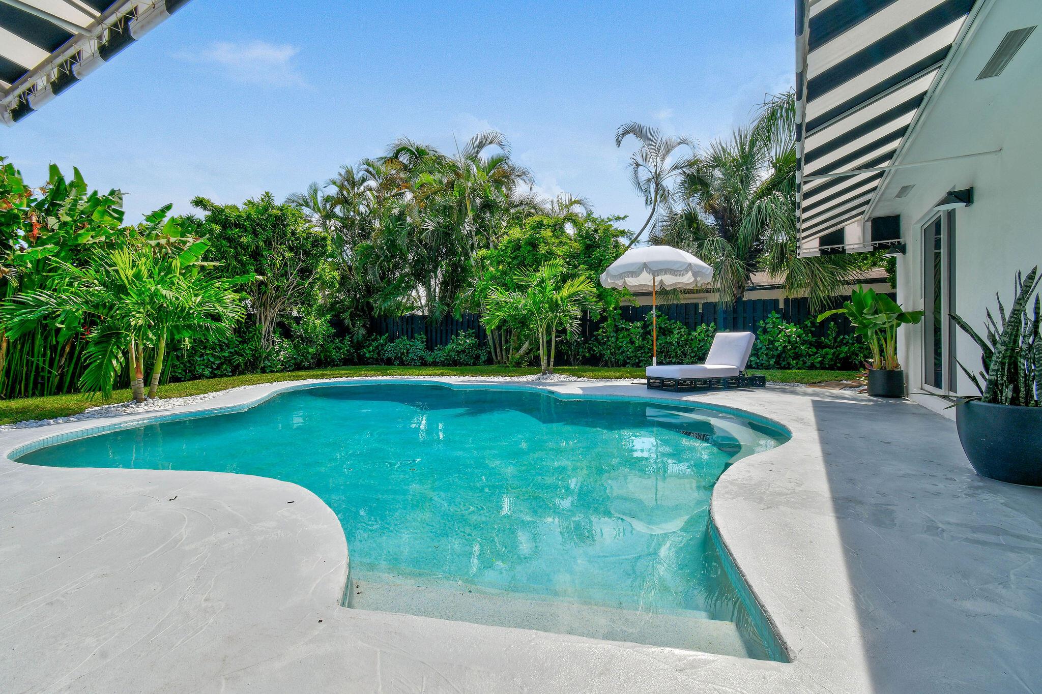 LAKE CLARKE WEST - Residential