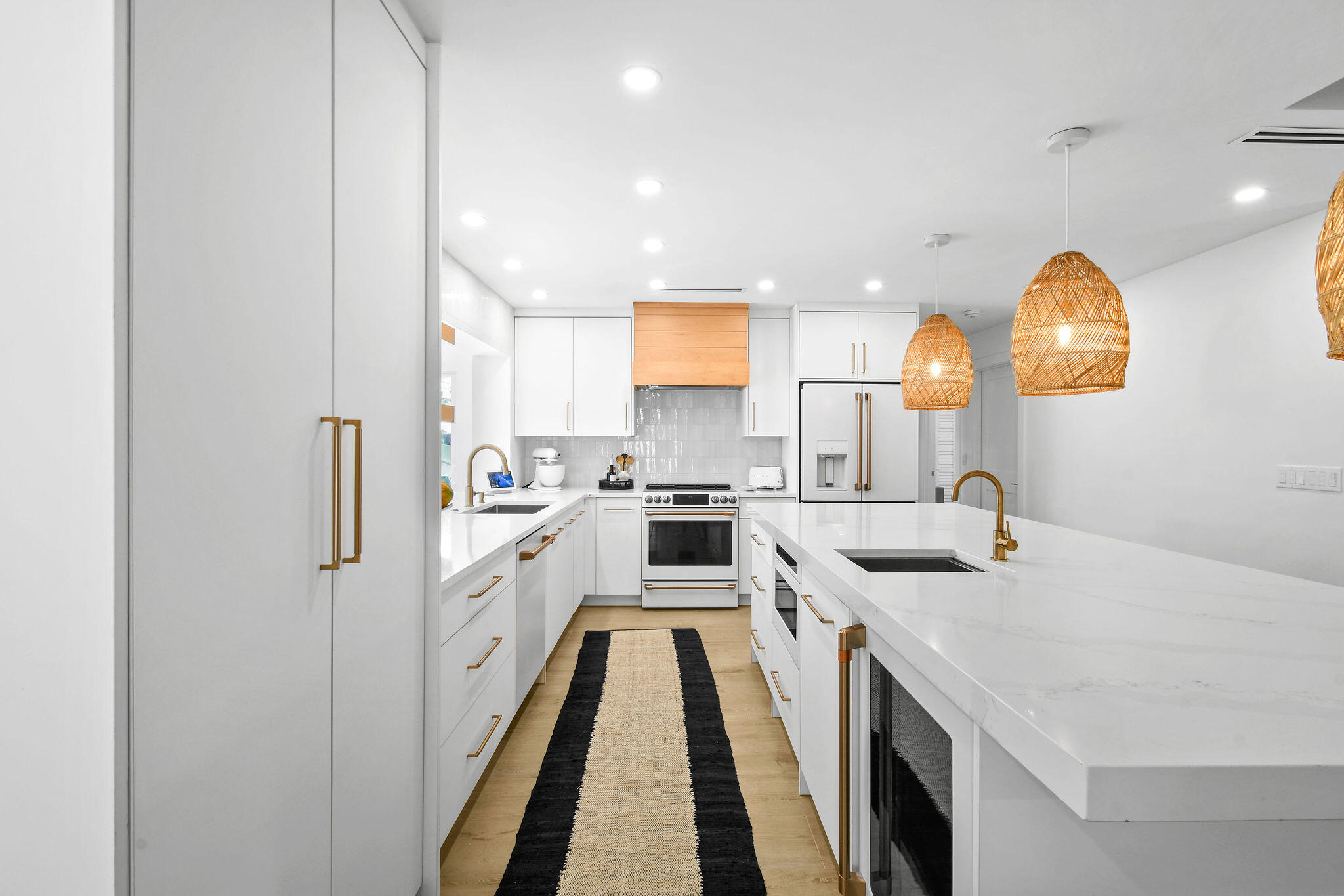 LAKE CLARKE WEST - Residential