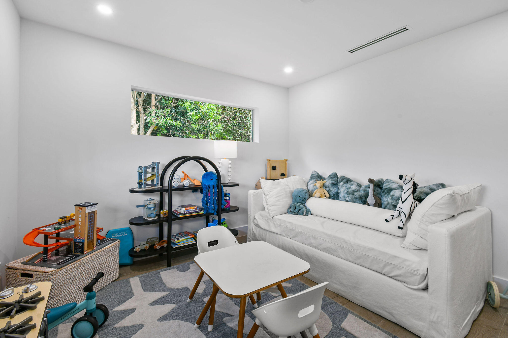 LAKE CLARKE WEST - Residential