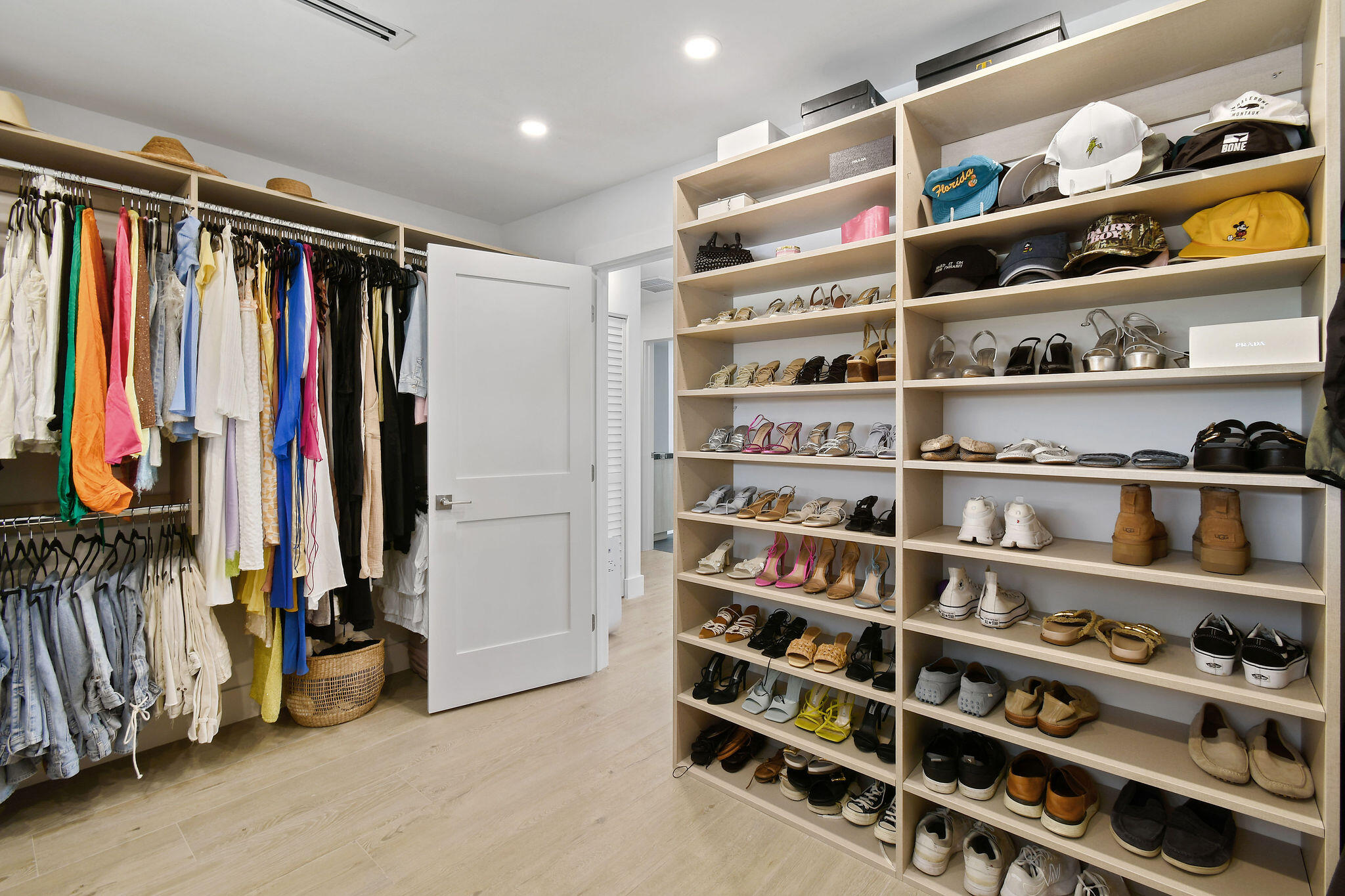 LAKE CLARKE WEST - Residential