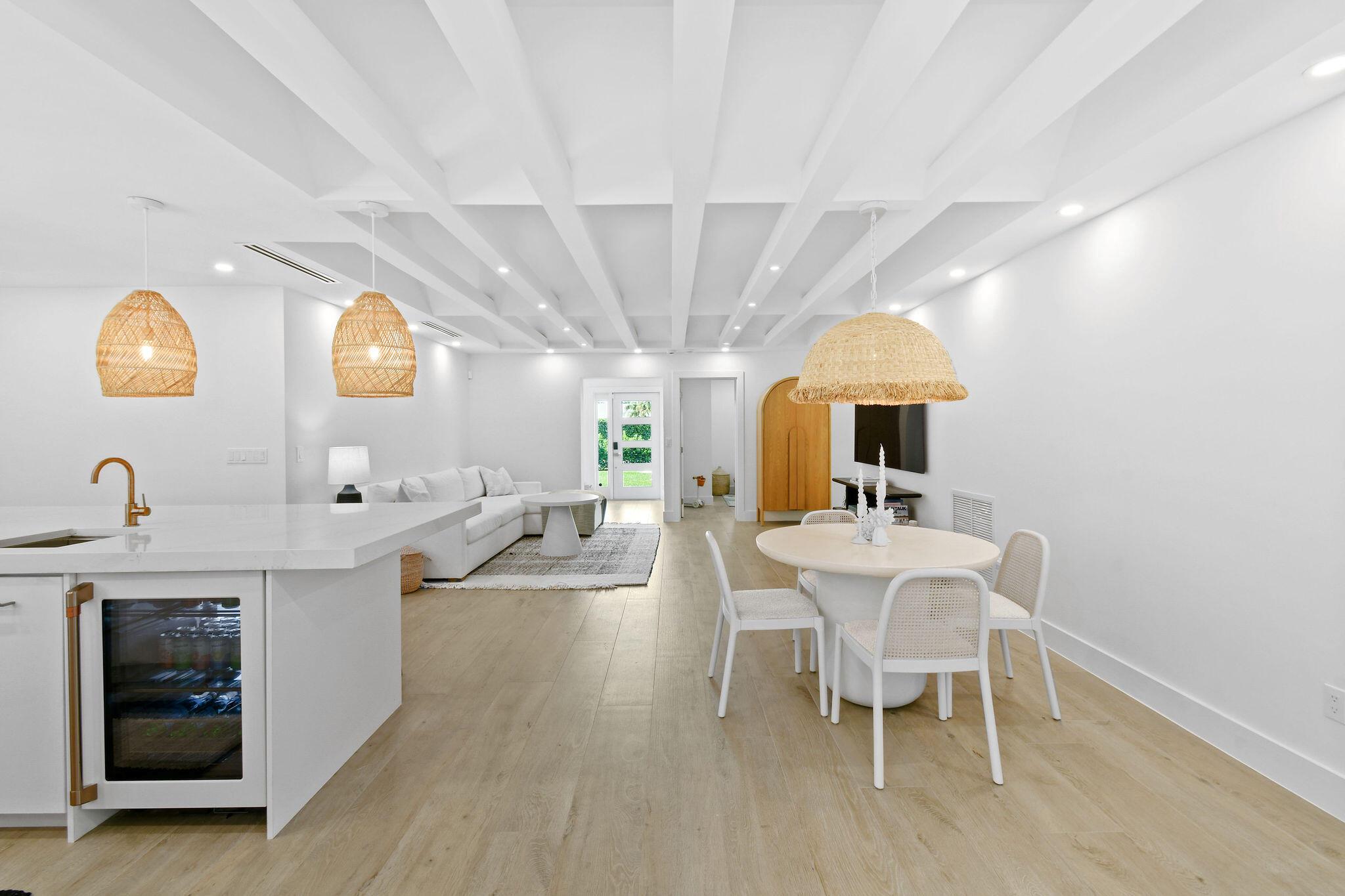 LAKE CLARKE WEST - Residential