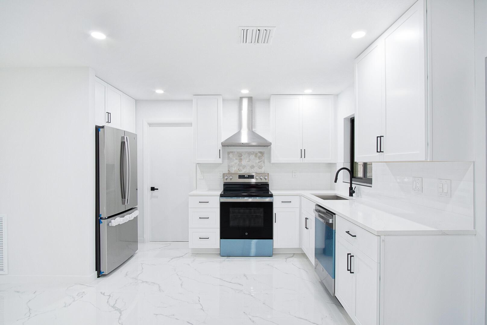 PORT ST LUCIE FLORESTA PI - Residential