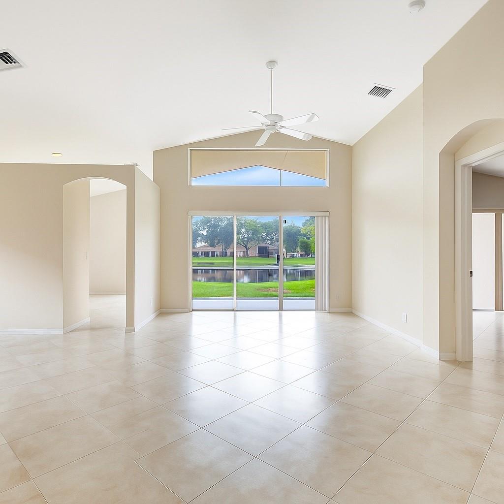 7359 Lugano Dr