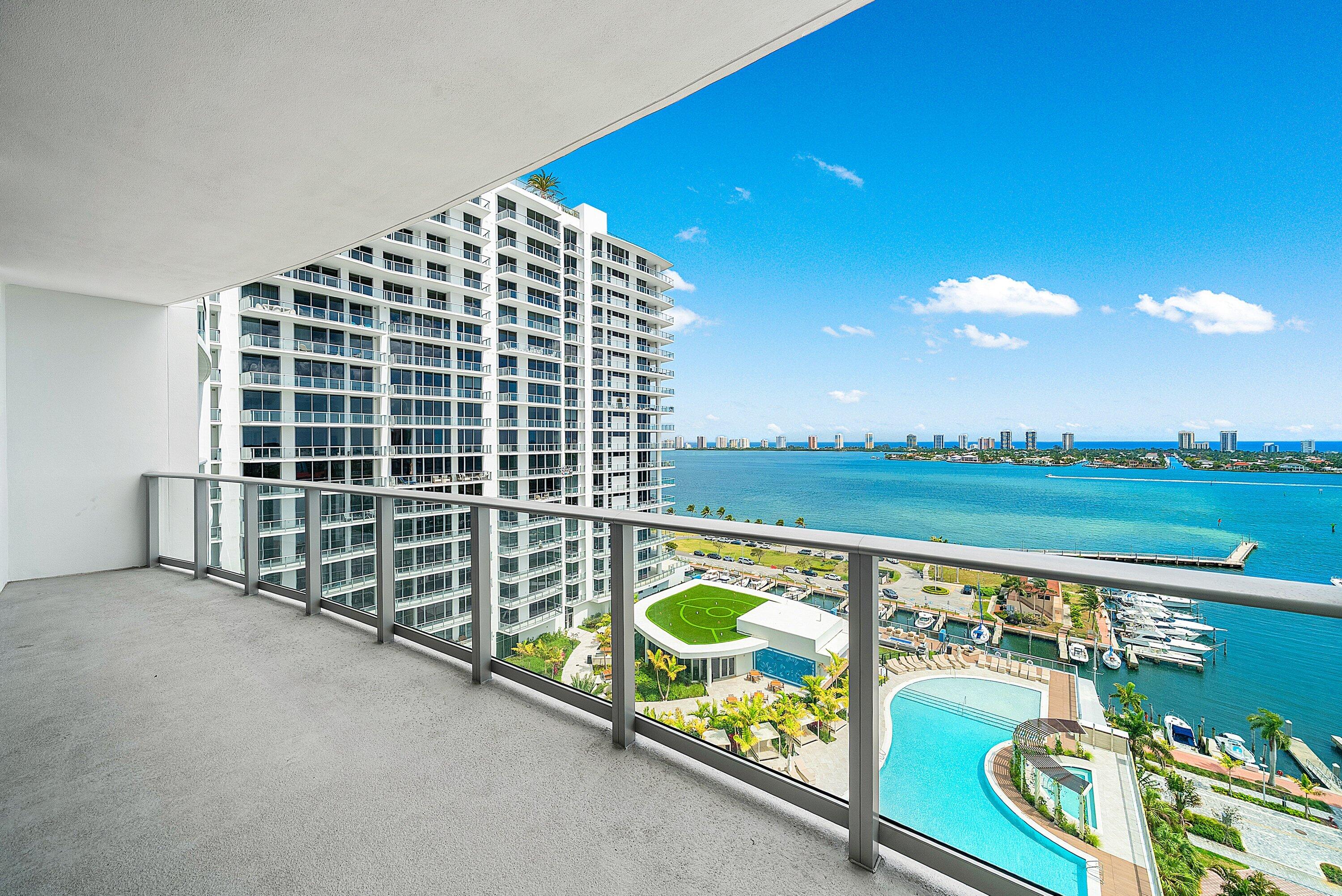 NAUTILUS 220 CONDO - Residential