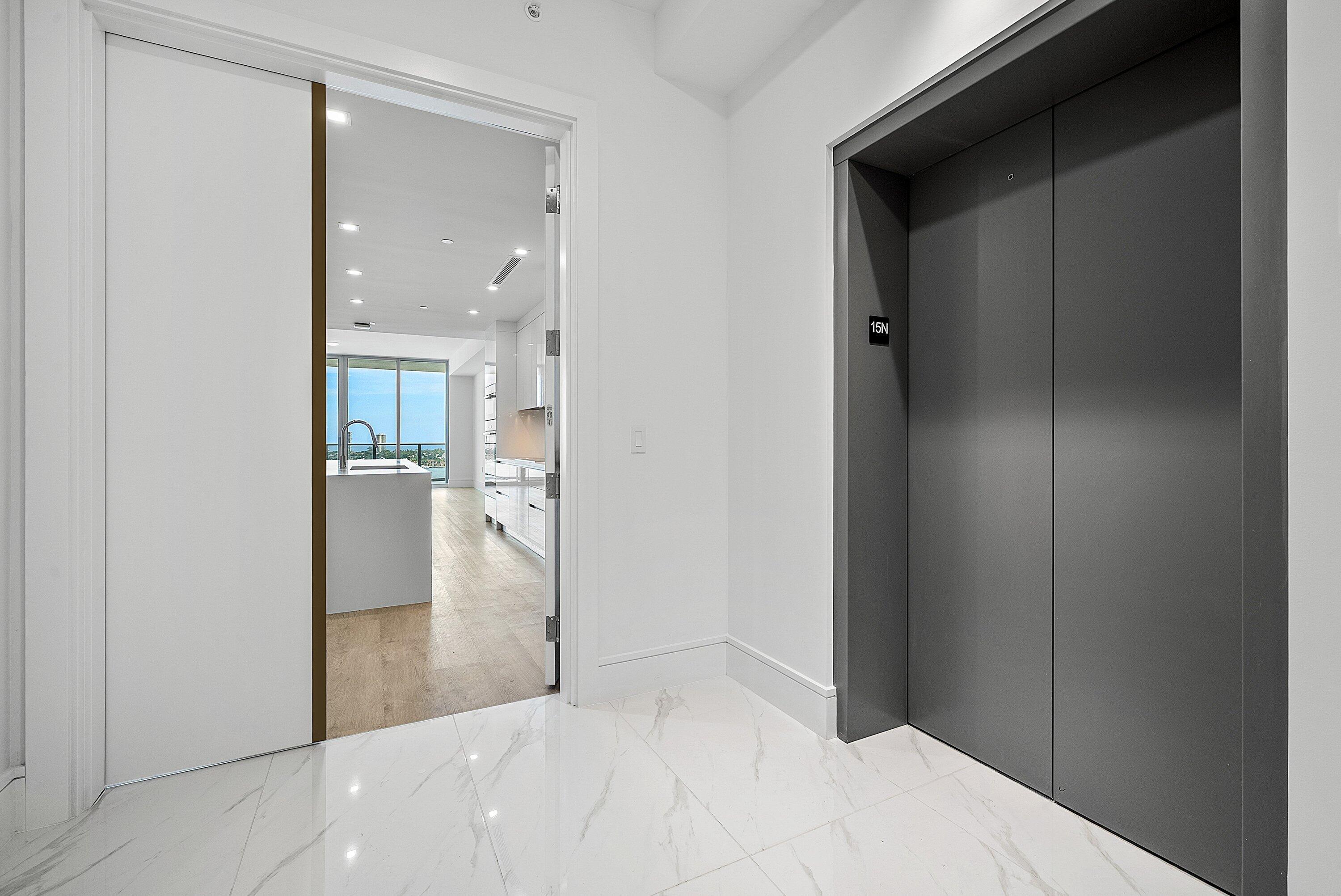 NAUTILUS 220 CONDO - Residential