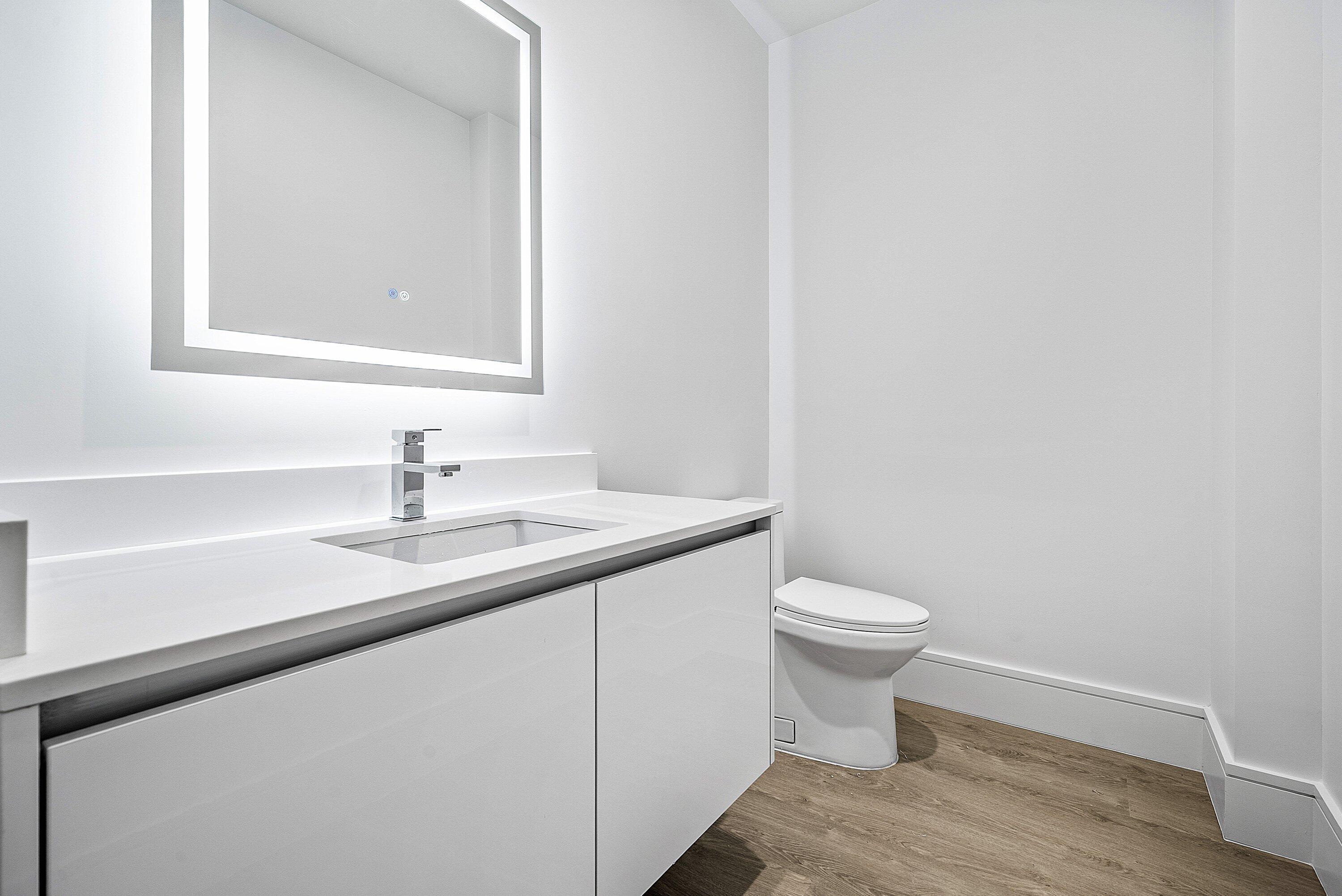 NAUTILUS 220 CONDO - Residential