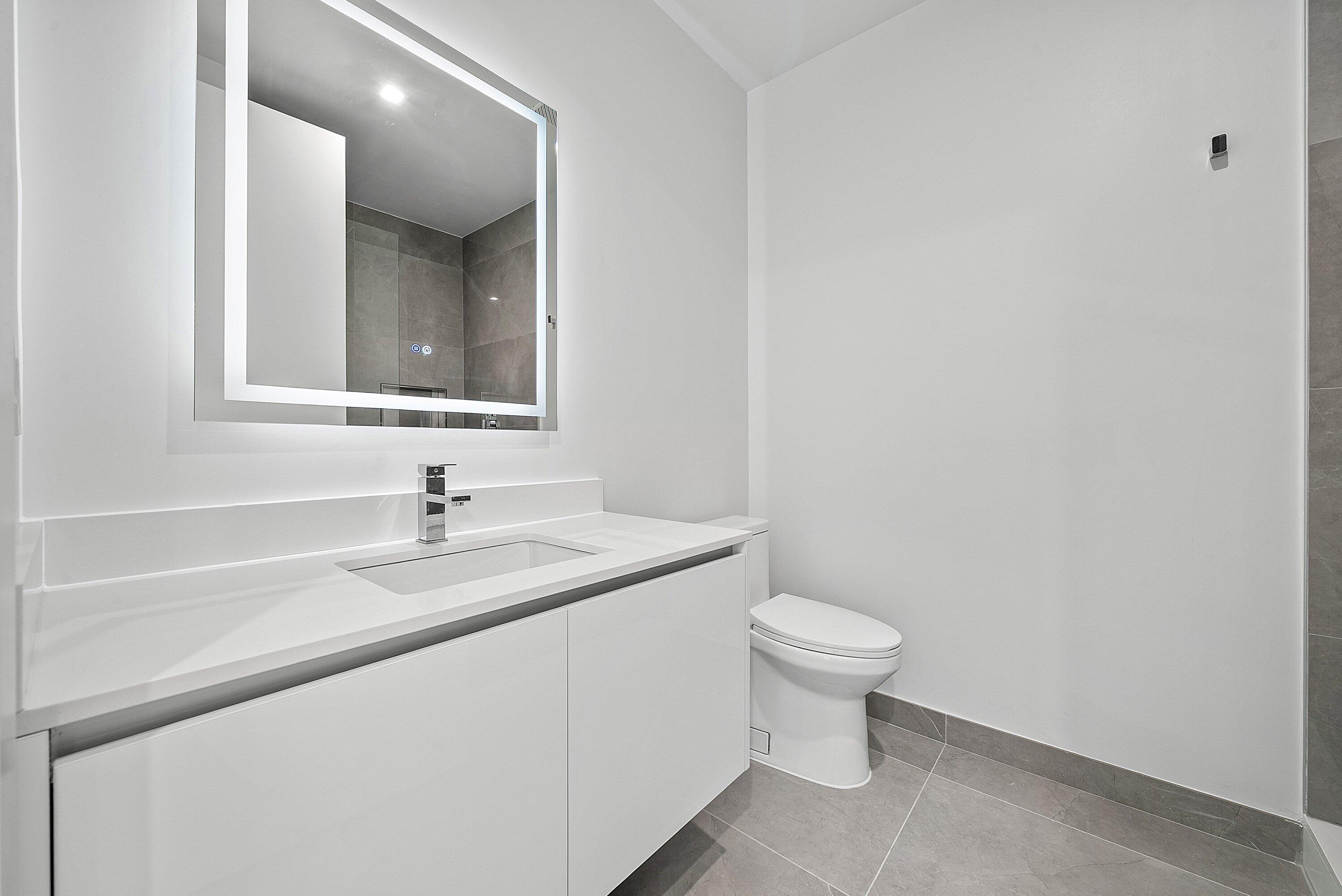 NAUTILUS 220 CONDO - Residential