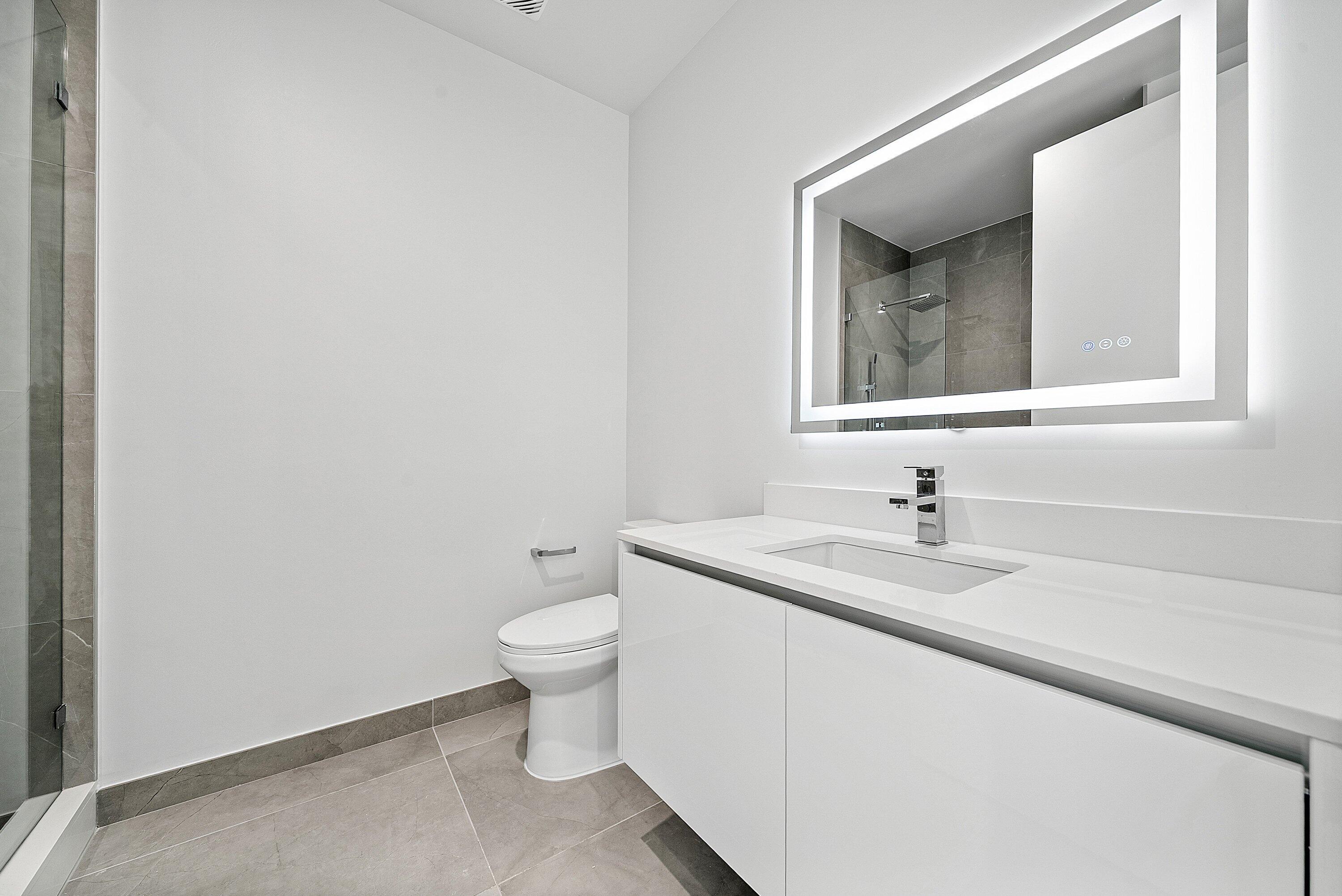 NAUTILUS 220 CONDO - Residential