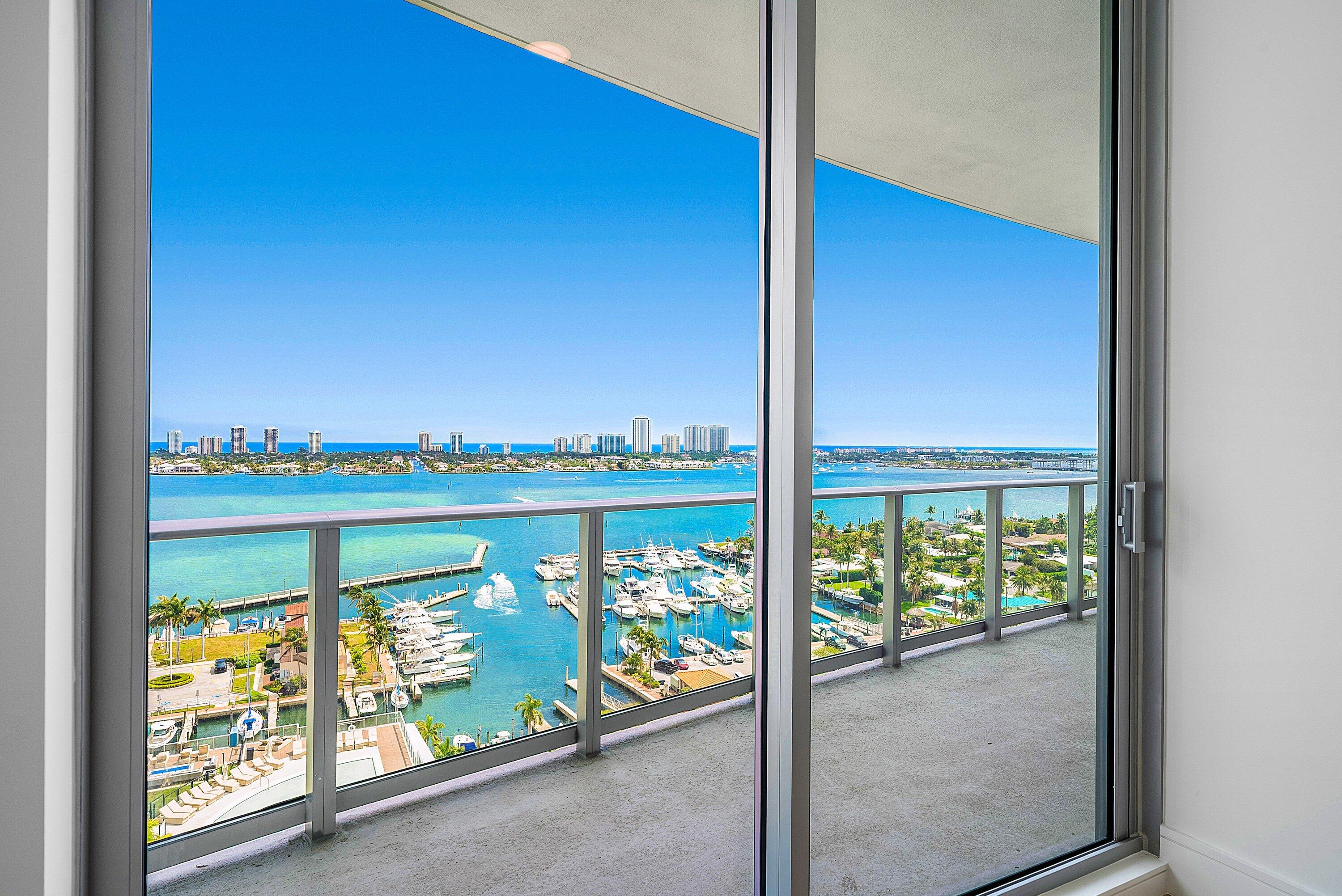 NAUTILUS 220 CONDO - Residential