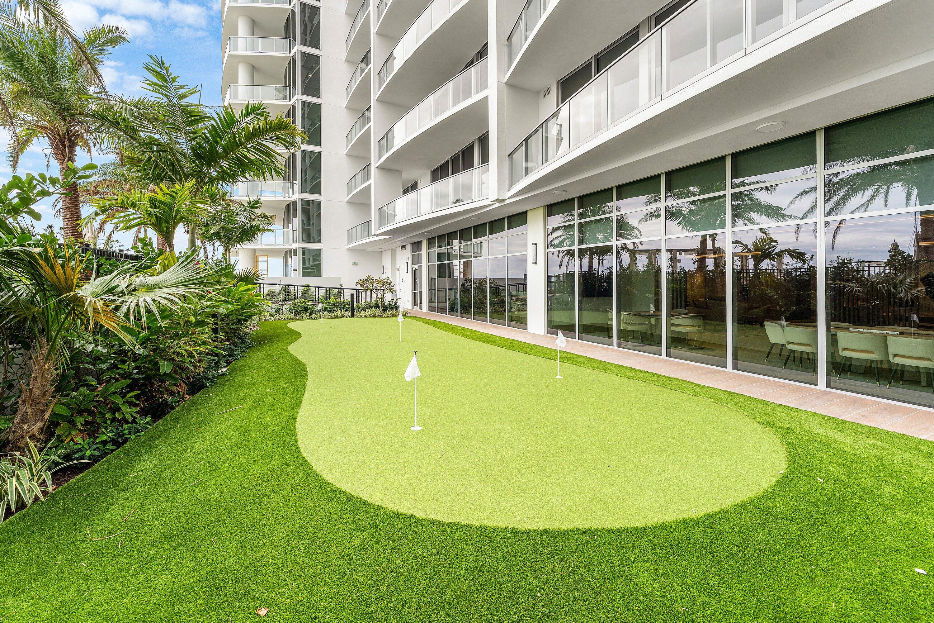 NAUTILUS 220 CONDO - Residential