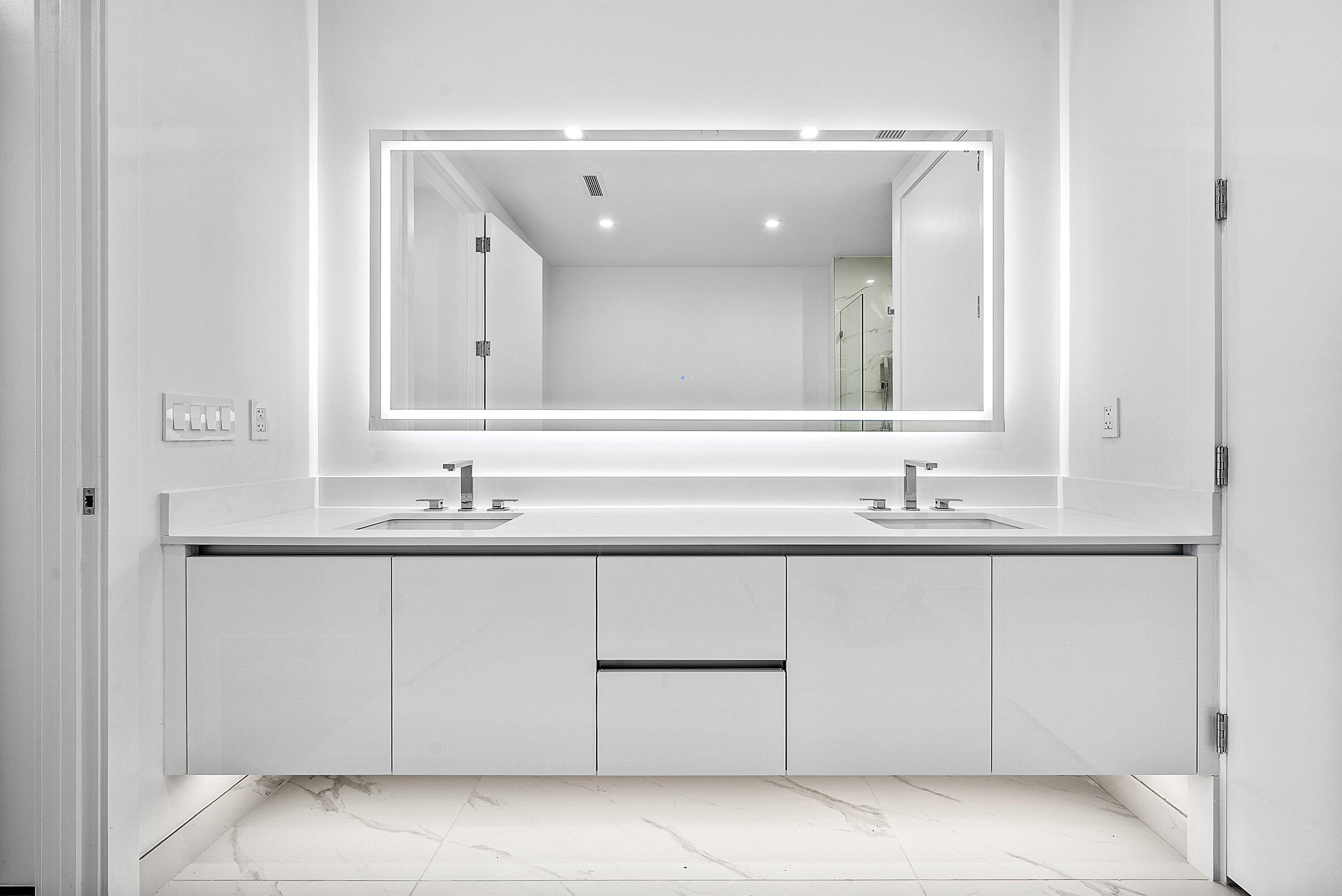 NAUTILUS 220 CONDO - Residential