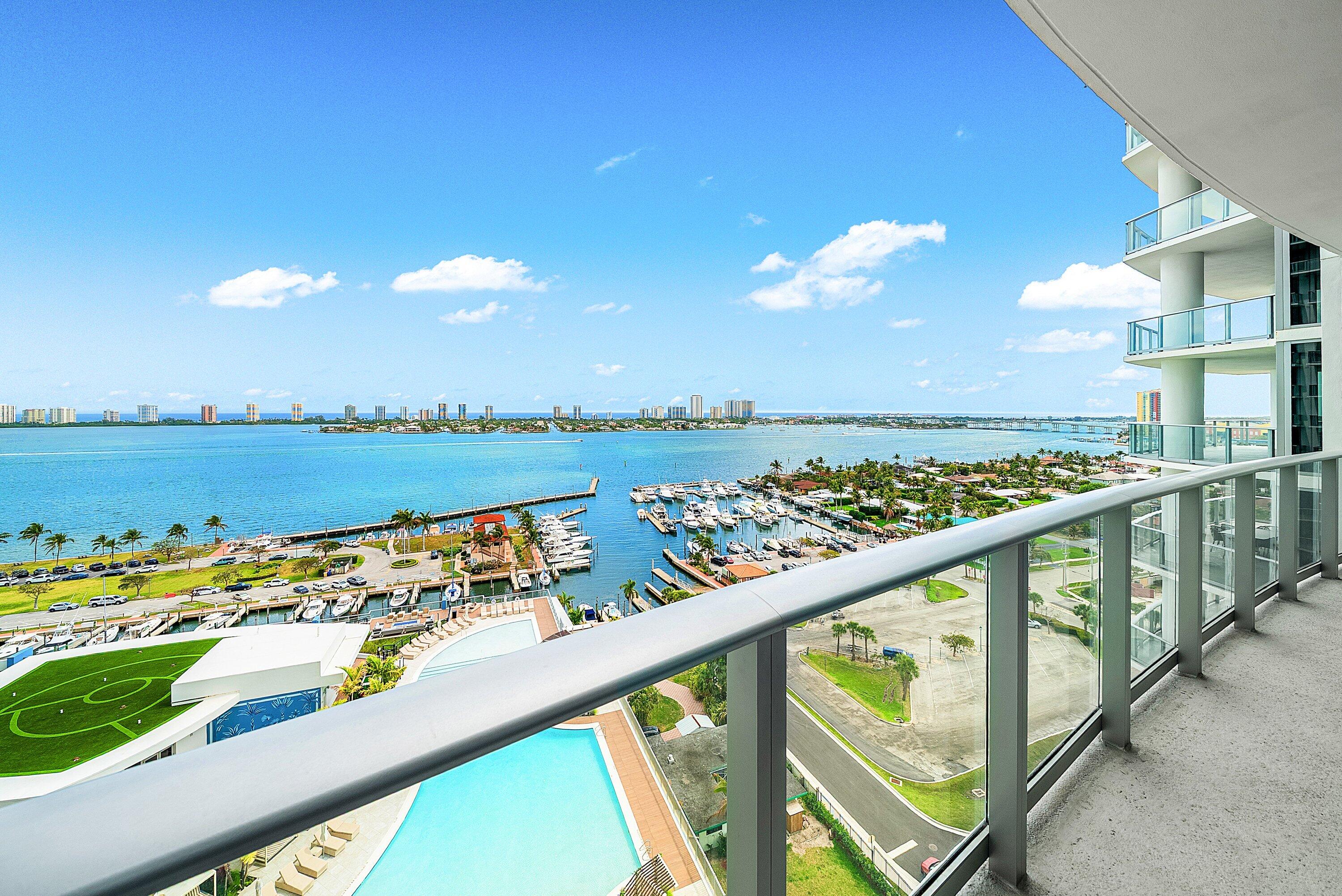 NAUTILUS 220 CONDO - Residential