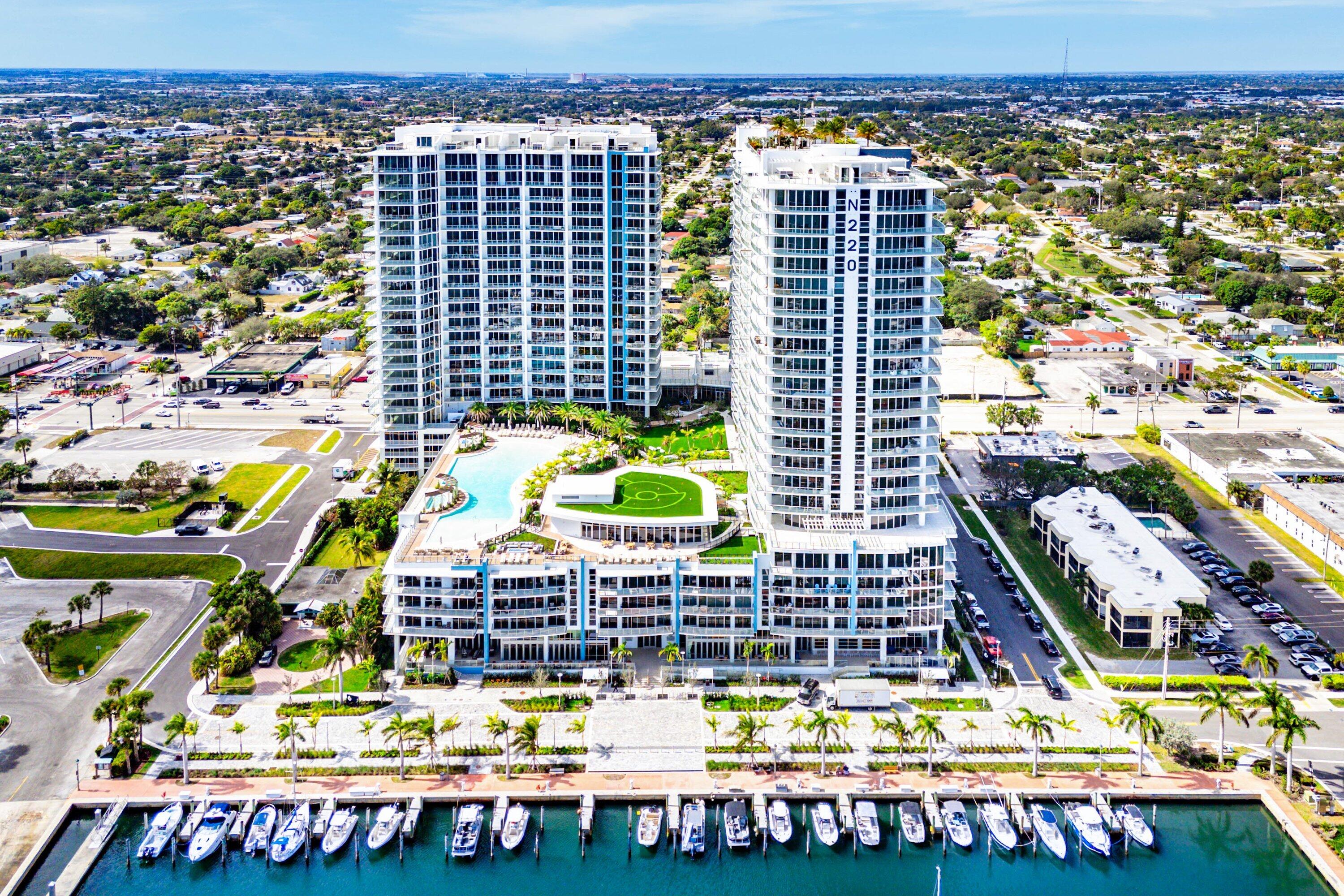 NAUTILUS 220 CONDO - Residential