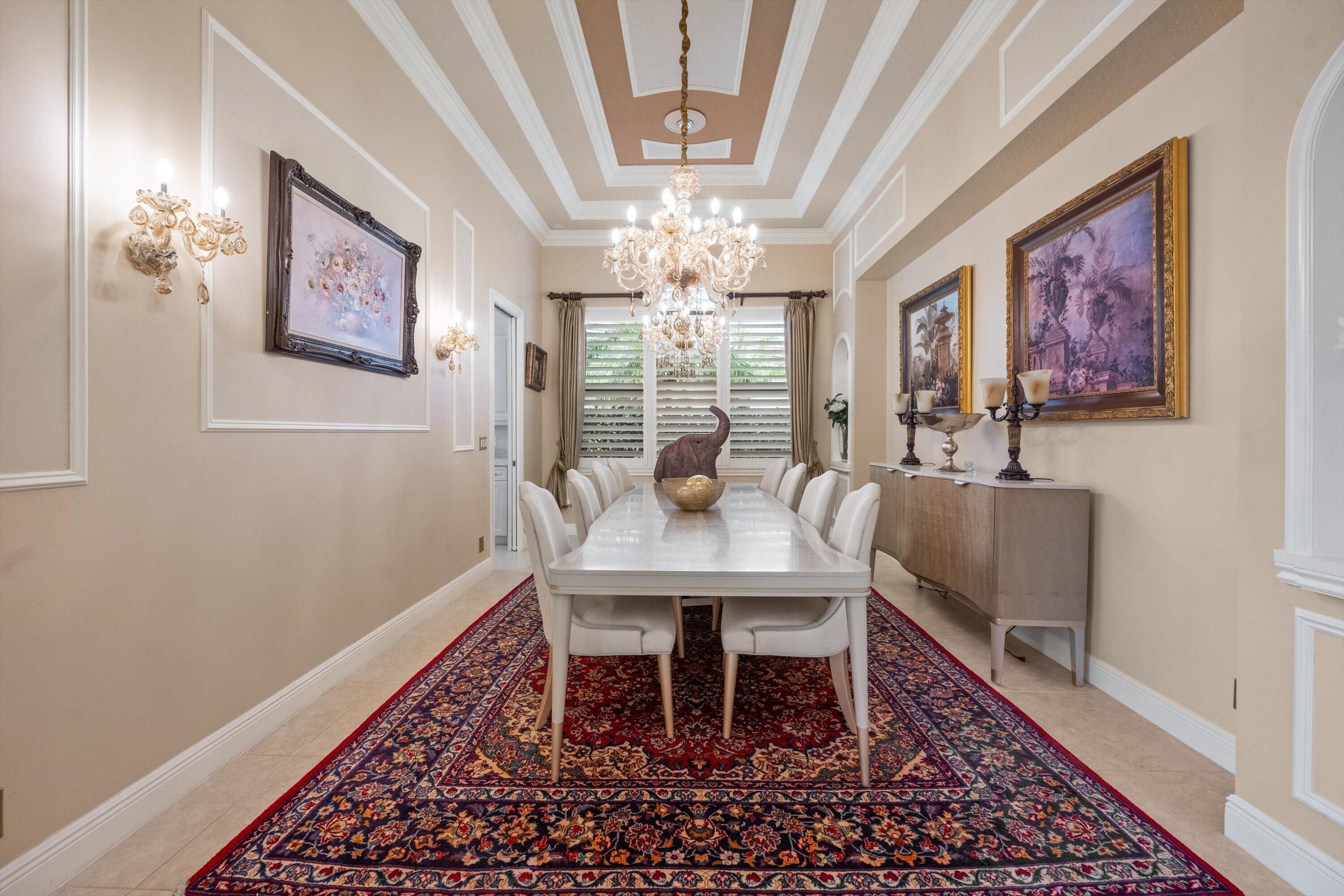 VERSAILLES - Residential Lease