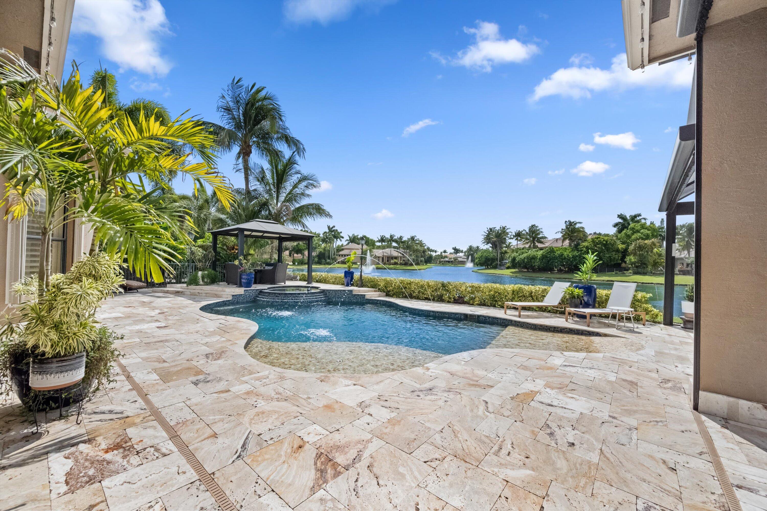 VERSAILLES - Residential Lease