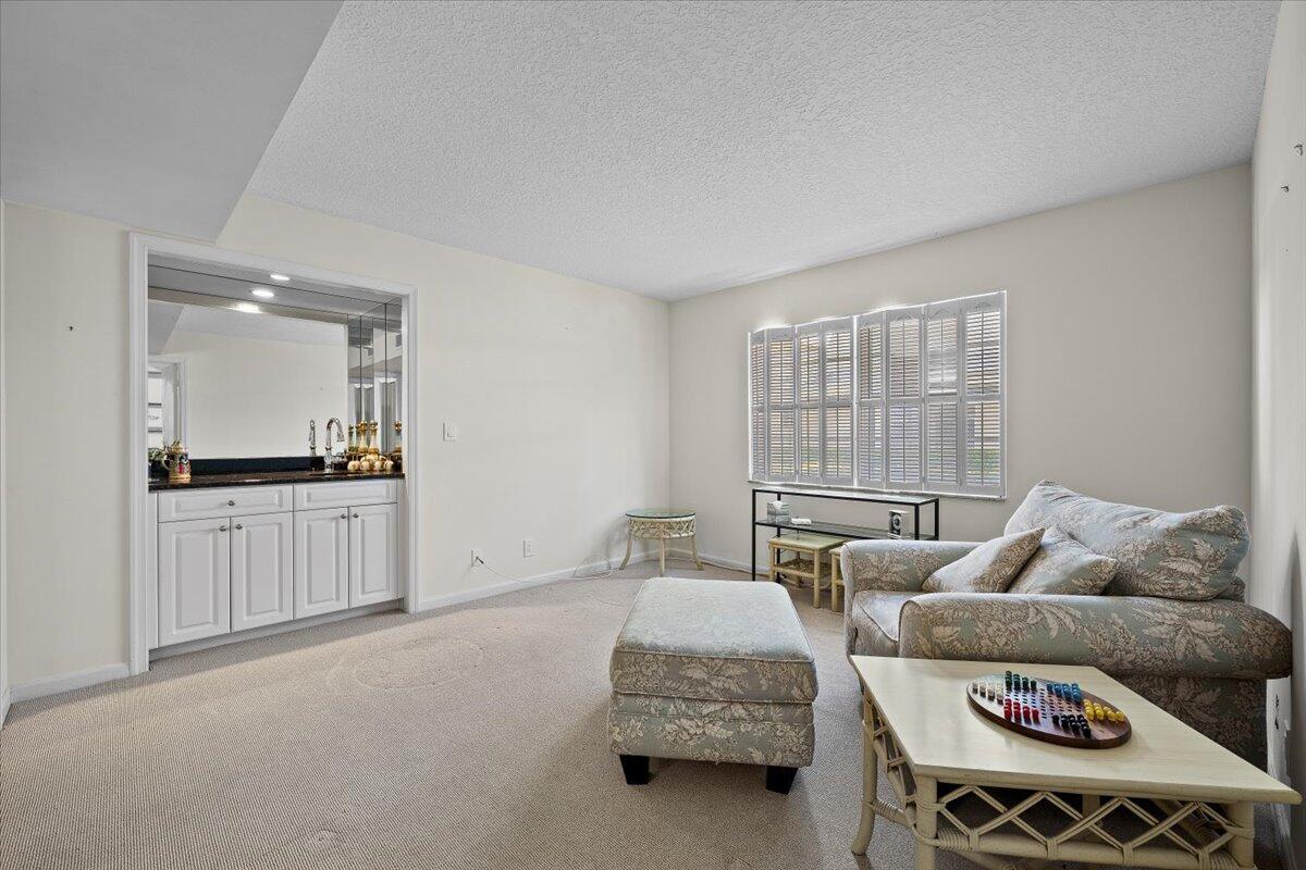 Sugar Sands Condo Asso. - Residential