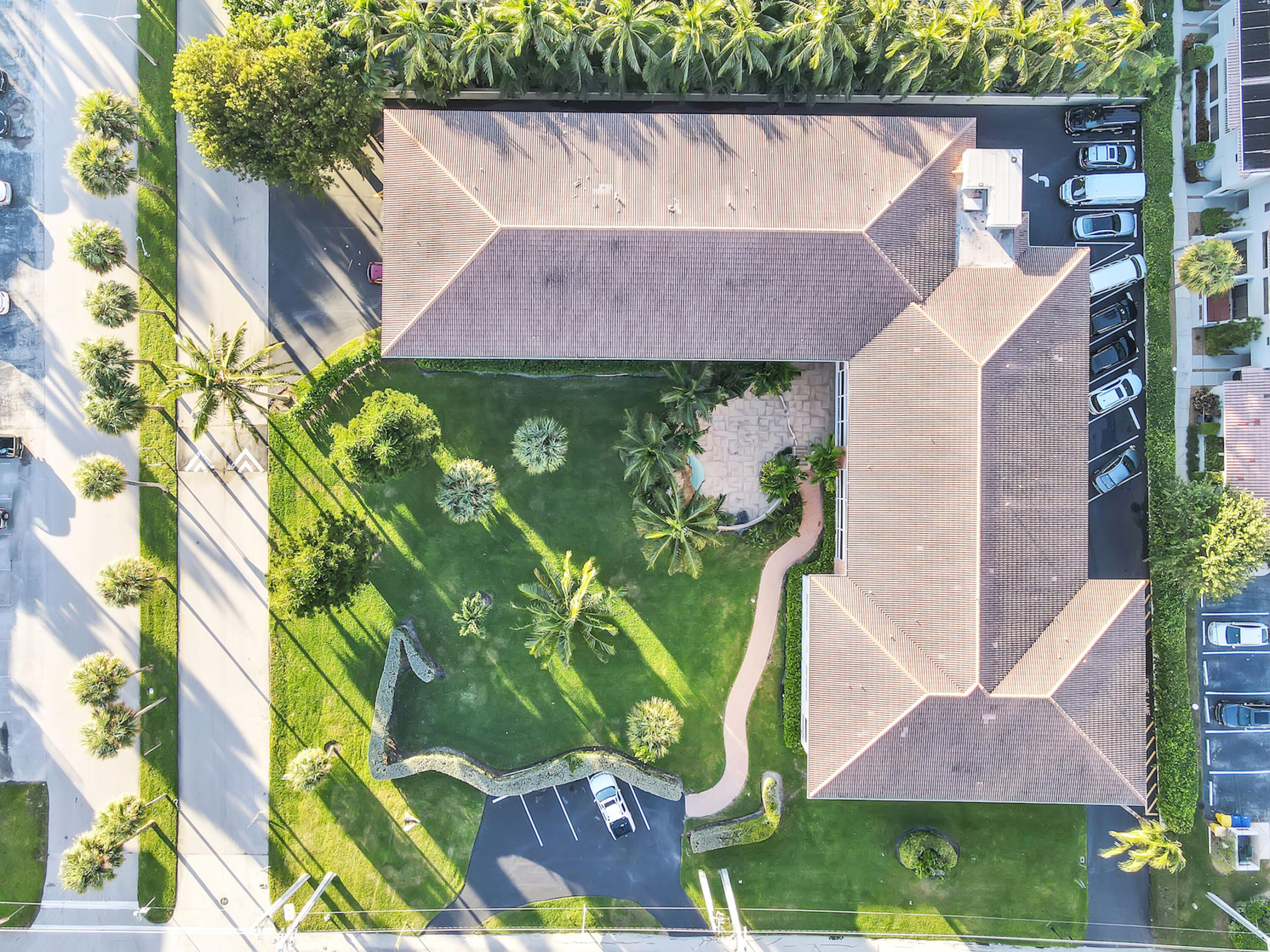 BOCA CAPRI CONDO APTS SLY 218 FT OF ELY 198.54 FT - Residential