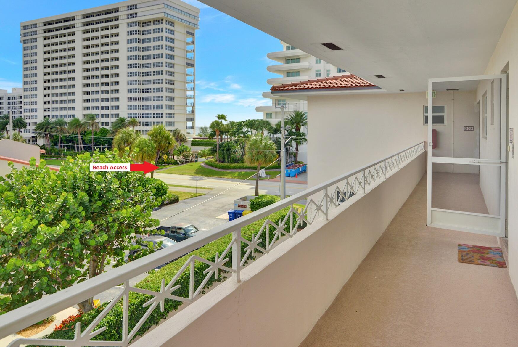 BOCA CAPRI CONDO APTS SLY 218 FT OF ELY 198.54 FT - Residential