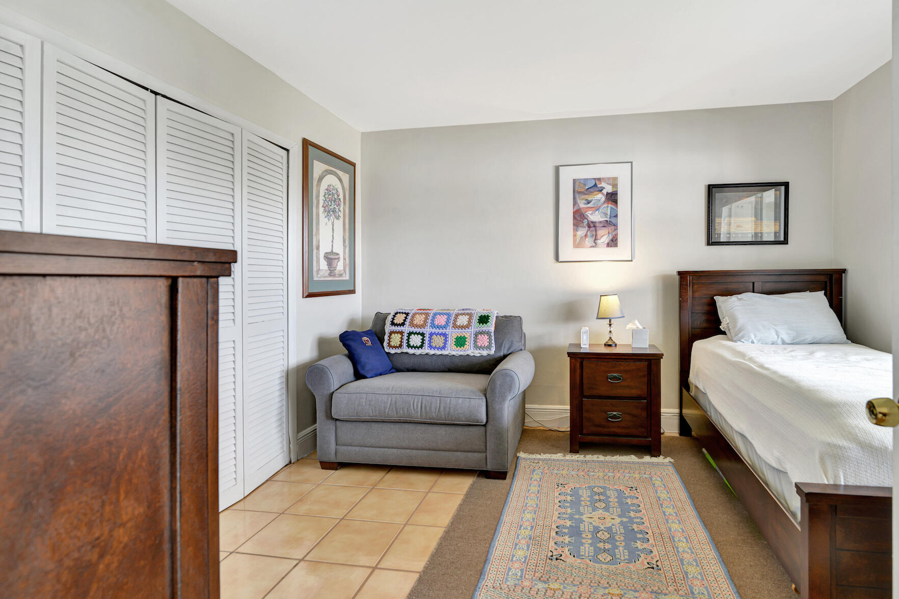 BOCA CAPRI CONDO APTS SLY 218 FT OF ELY 198.54 FT - Residential