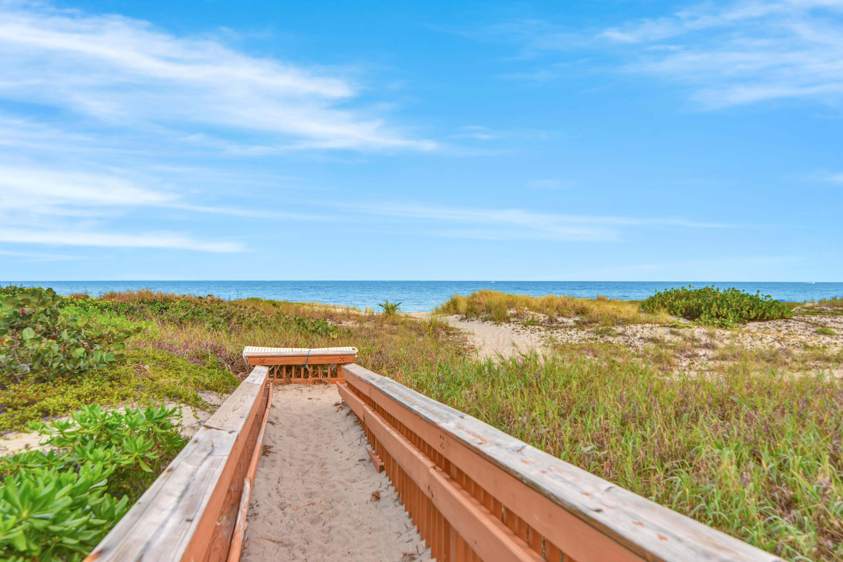 BOCA CAPRI CONDO APTS SLY 218 FT OF ELY 198.54 FT - Residential