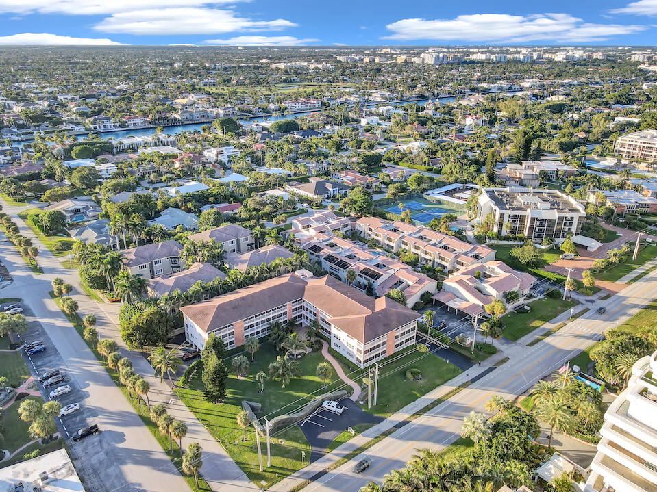 BOCA CAPRI CONDO APTS SLY 218 FT OF ELY 198.54 FT - Residential