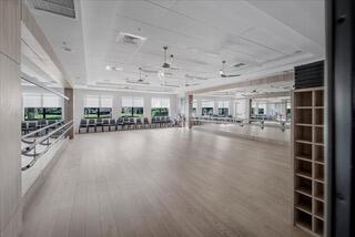 VALENCIA POINTE 3 - Residential Lease