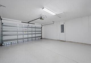 VALENCIA POINTE 3 - Residential Lease