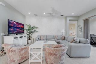 VALENCIA POINTE 3 - Residential Lease