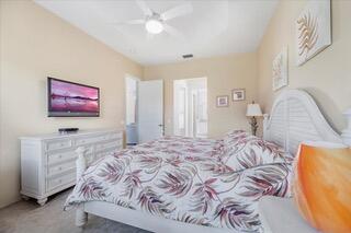 VALENCIA POINTE 3 - Residential Lease