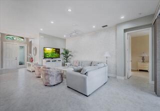 VALENCIA POINTE 3 - Residential Lease