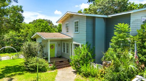 A home in Avon Park