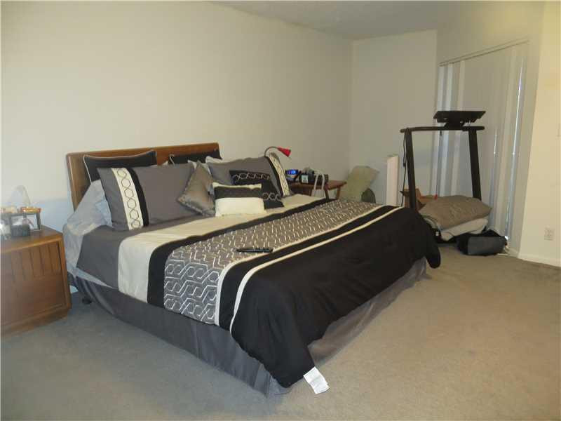 CYPRESS POINTE CONDO - Residential Lease