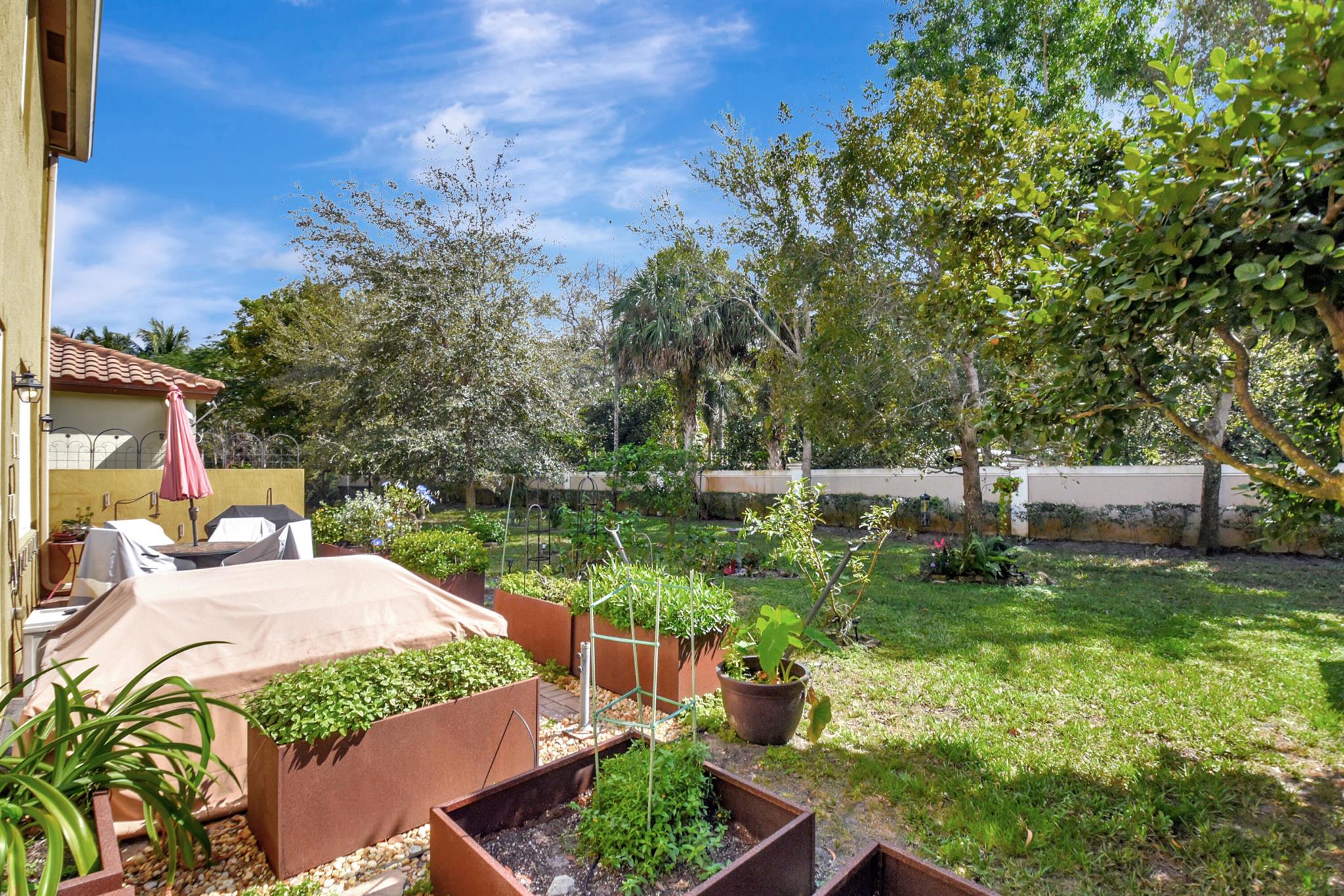 CAPISTARA - Residential