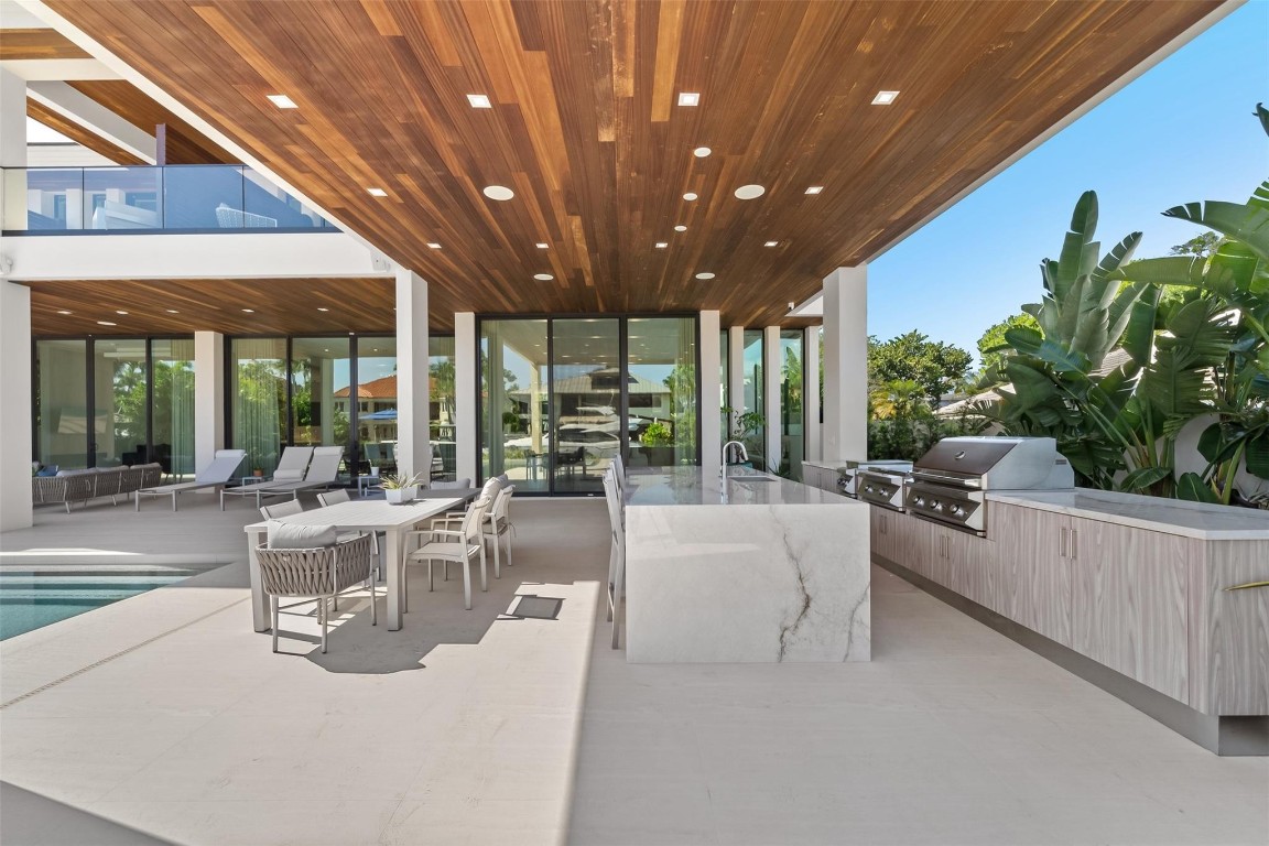 Seven Isles - Residential