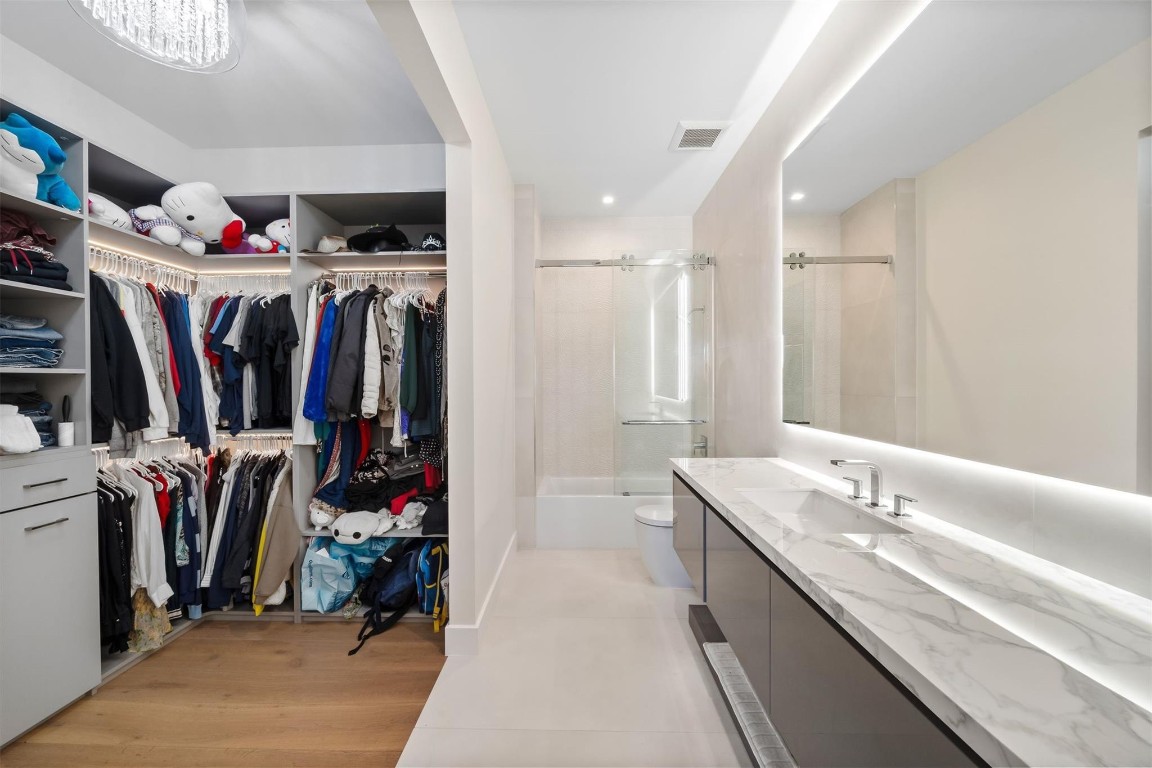 Seven Isles - Residential