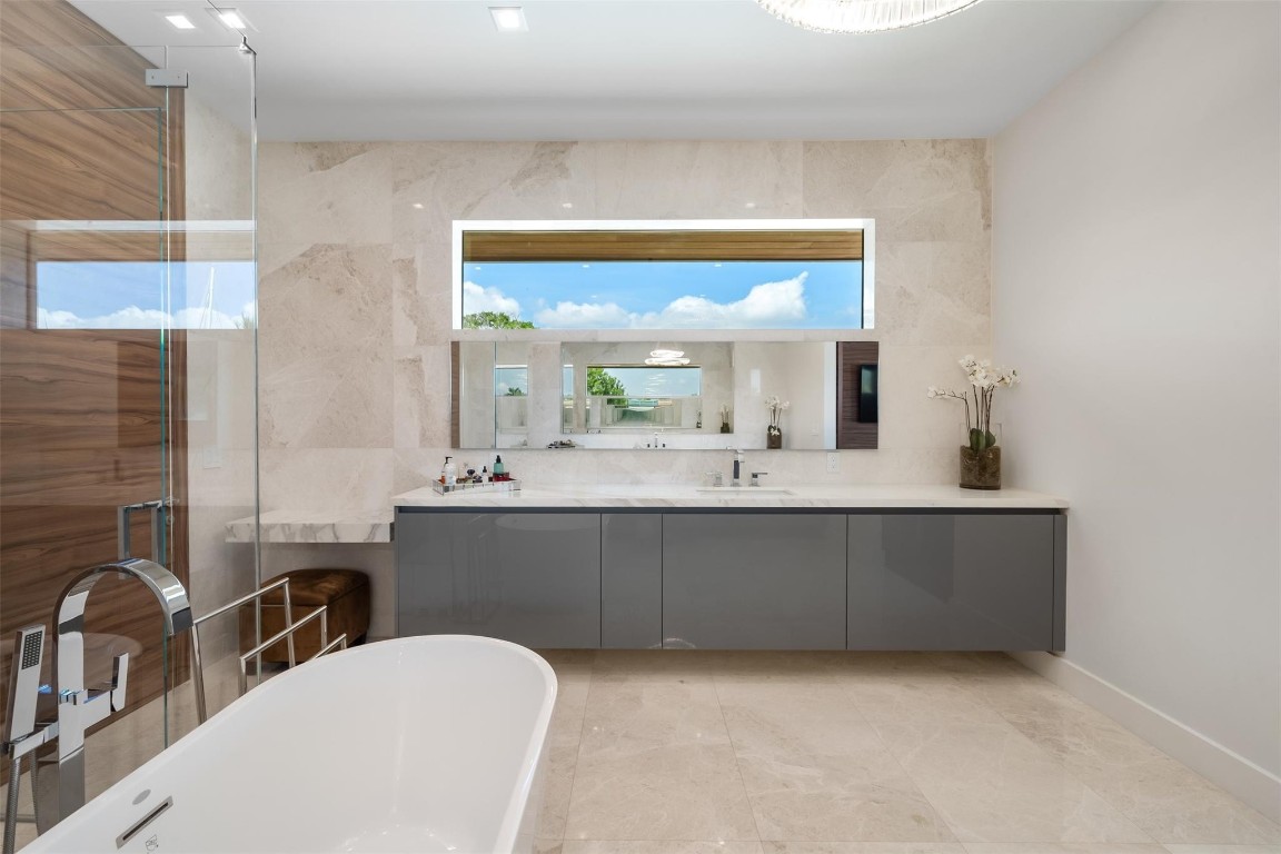 Seven Isles - Residential