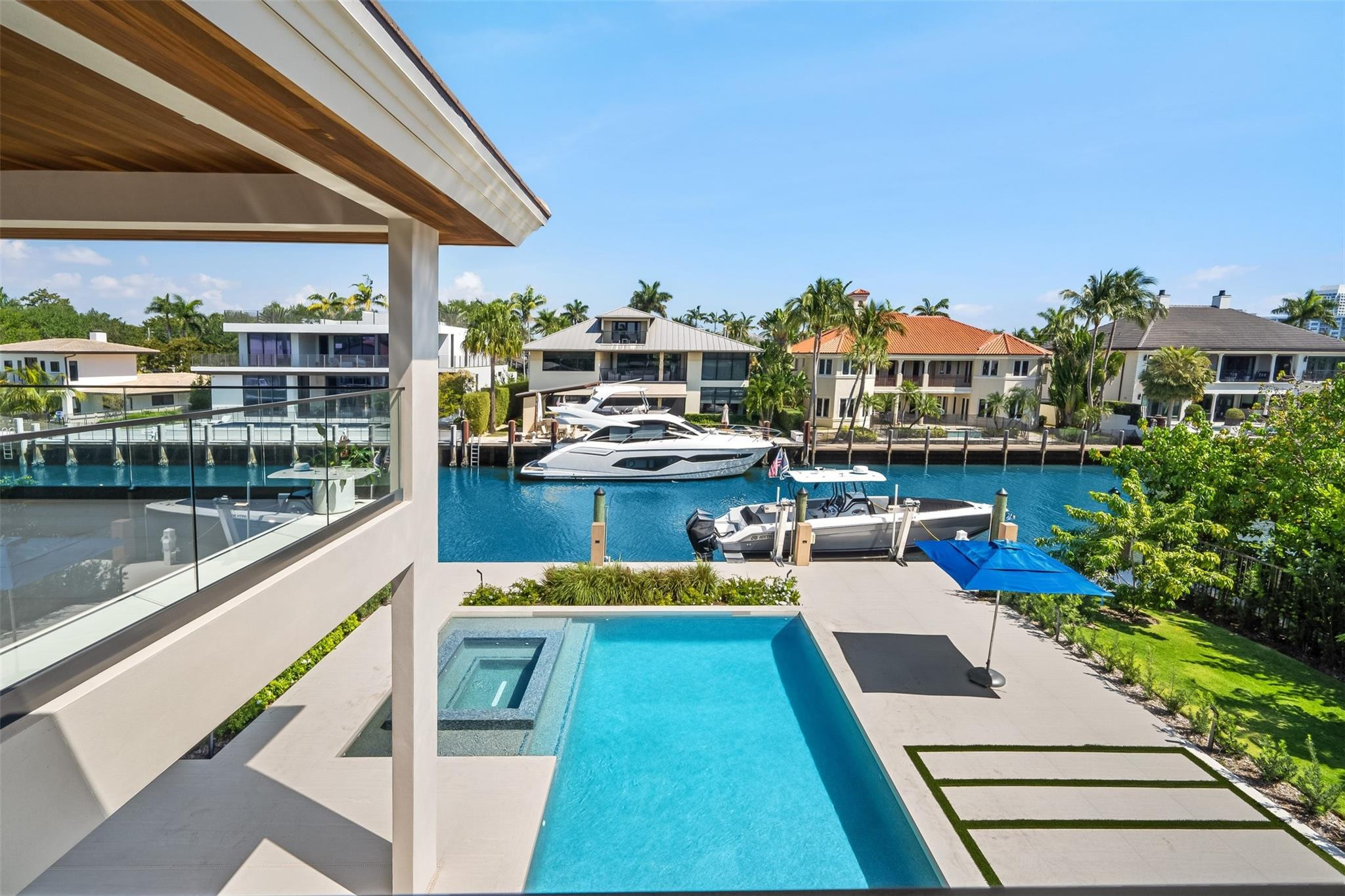 Seven Isles - Residential