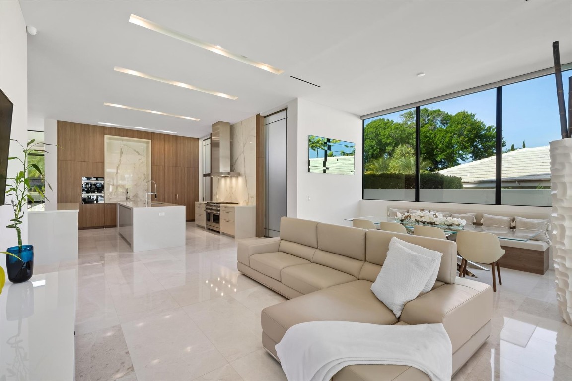 Seven Isles - Residential