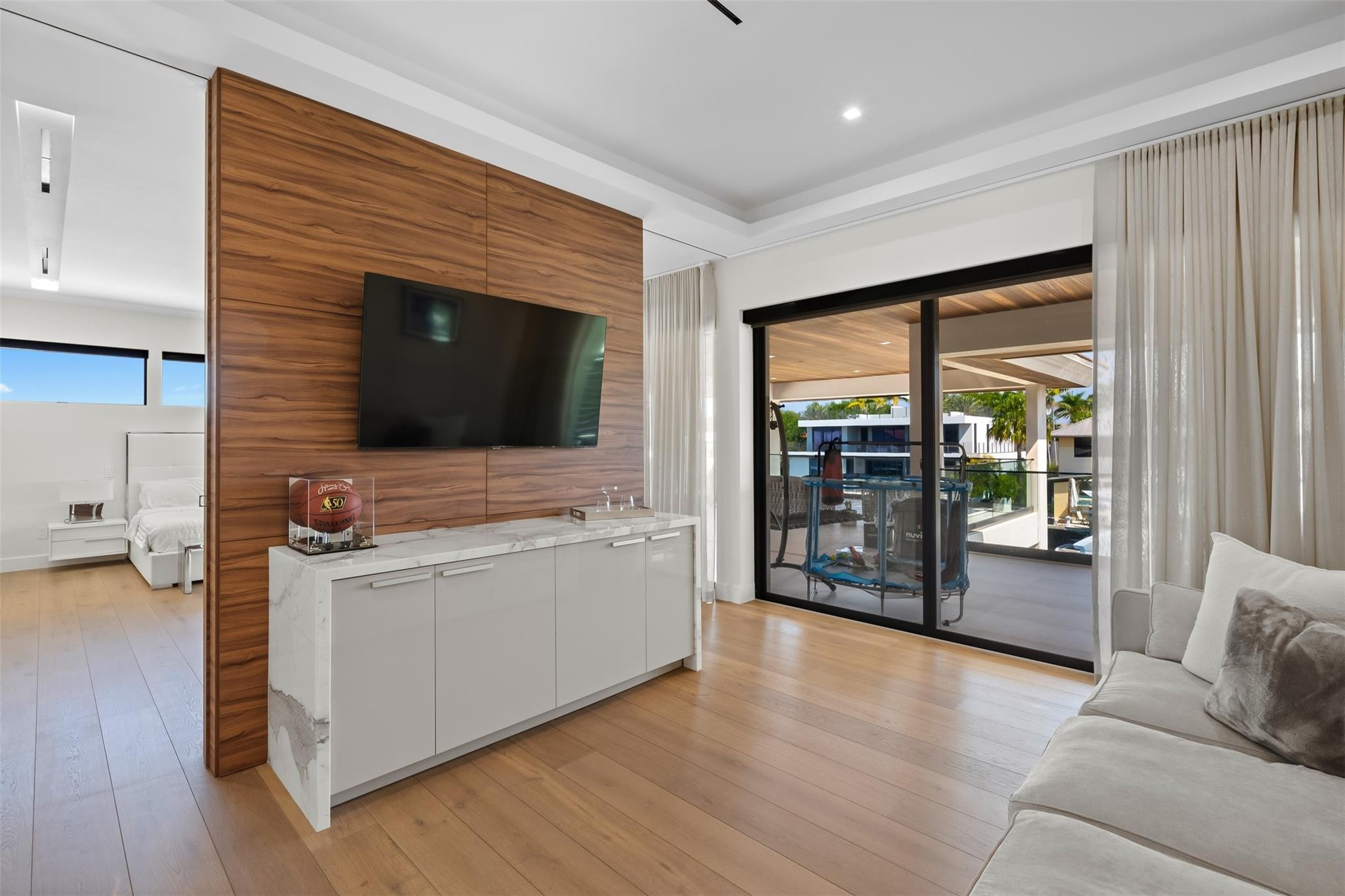 Seven Isles - Residential