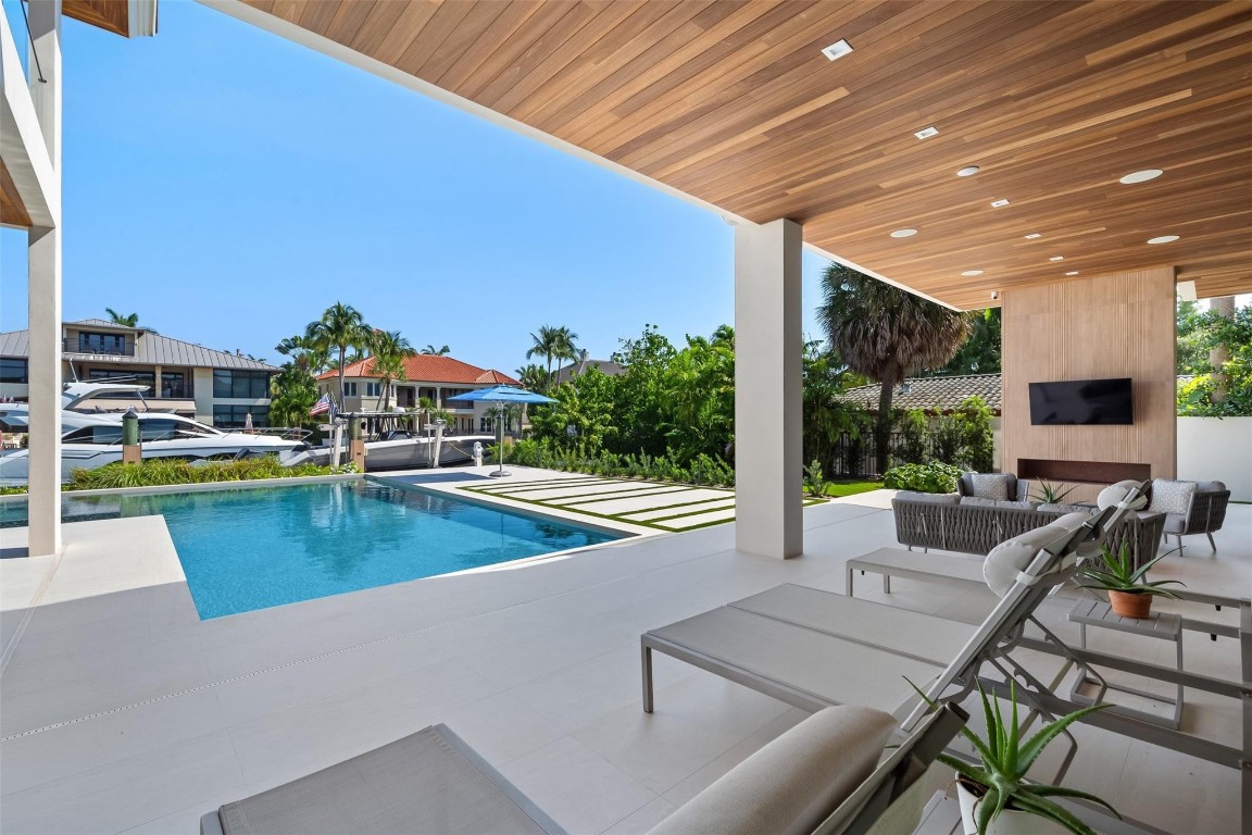 Seven Isles - Residential