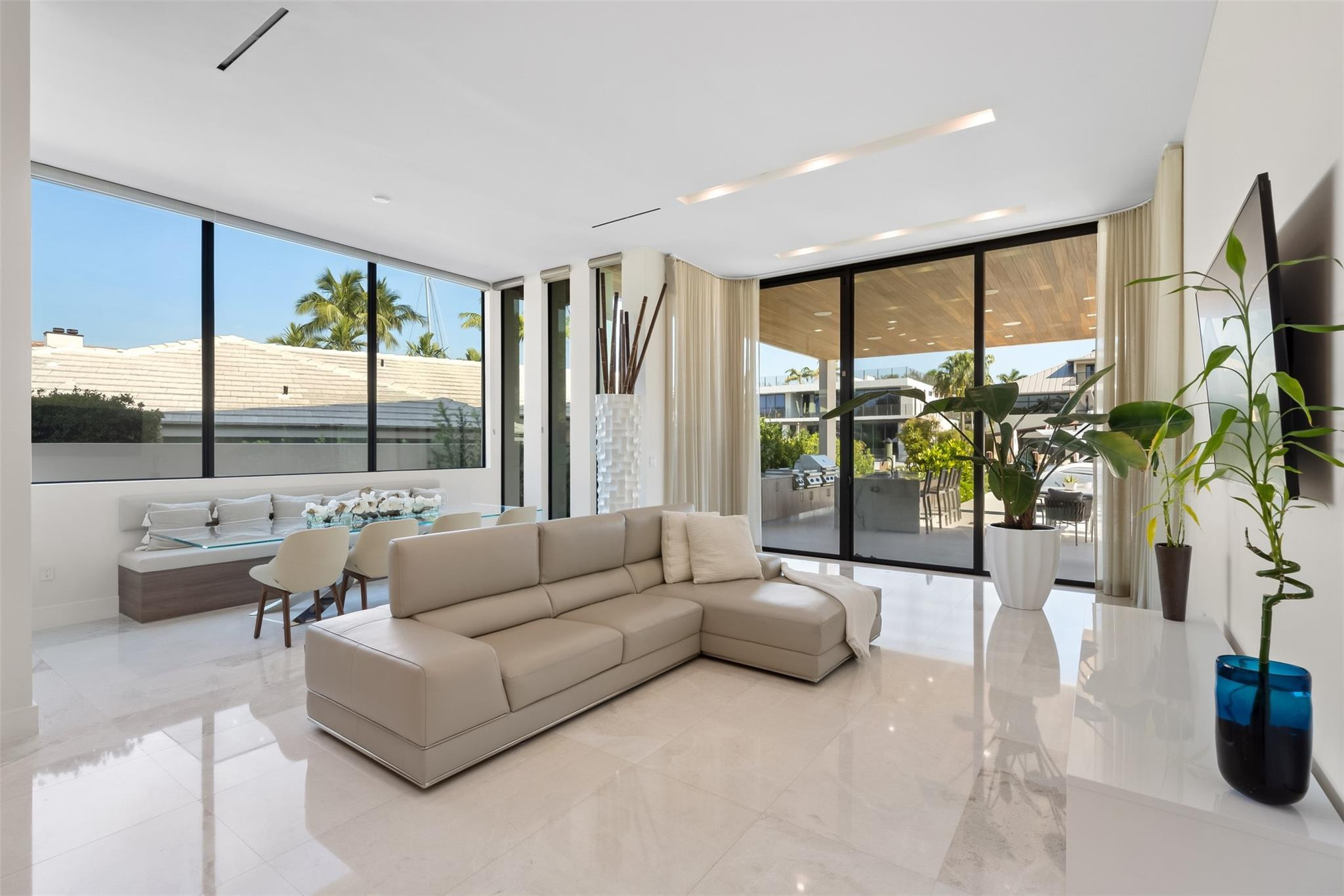 Seven Isles - Residential