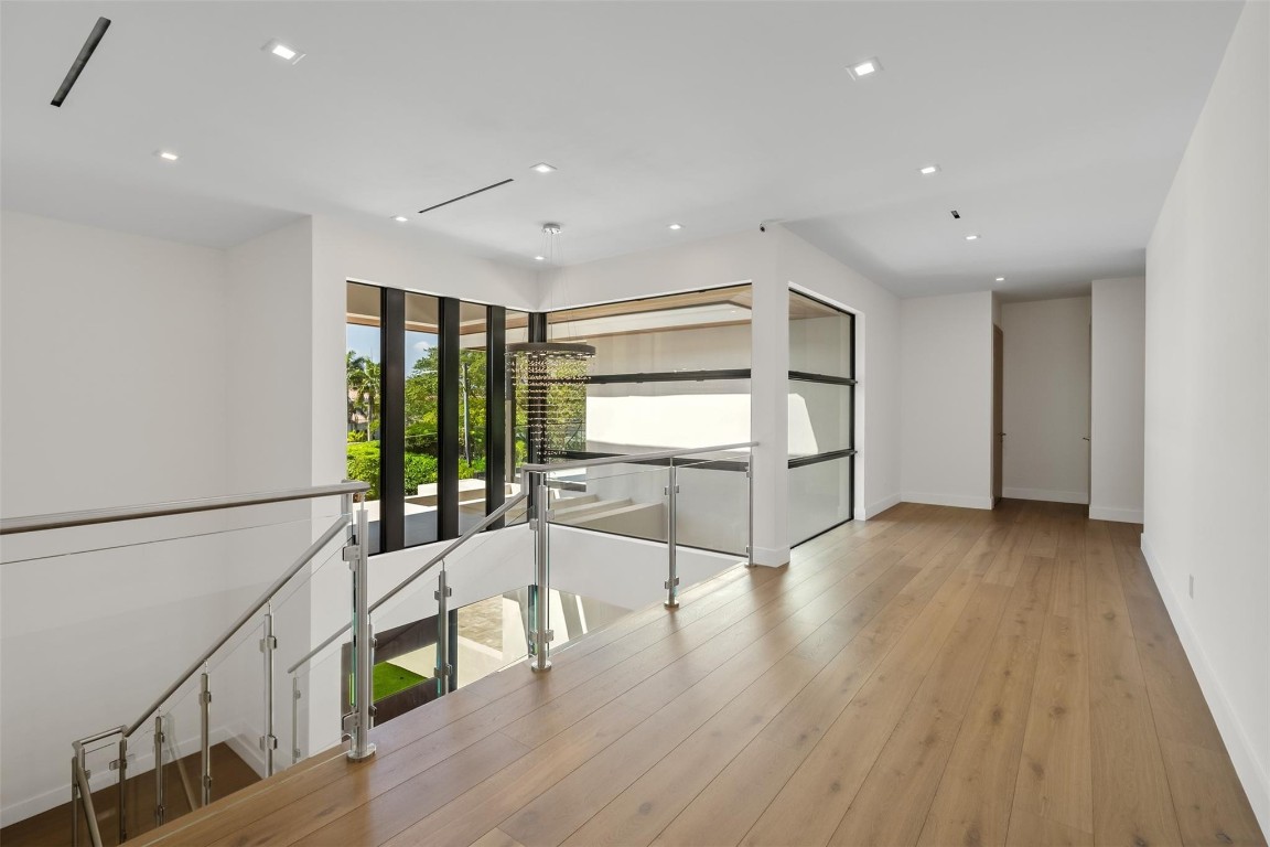 Seven Isles - Residential