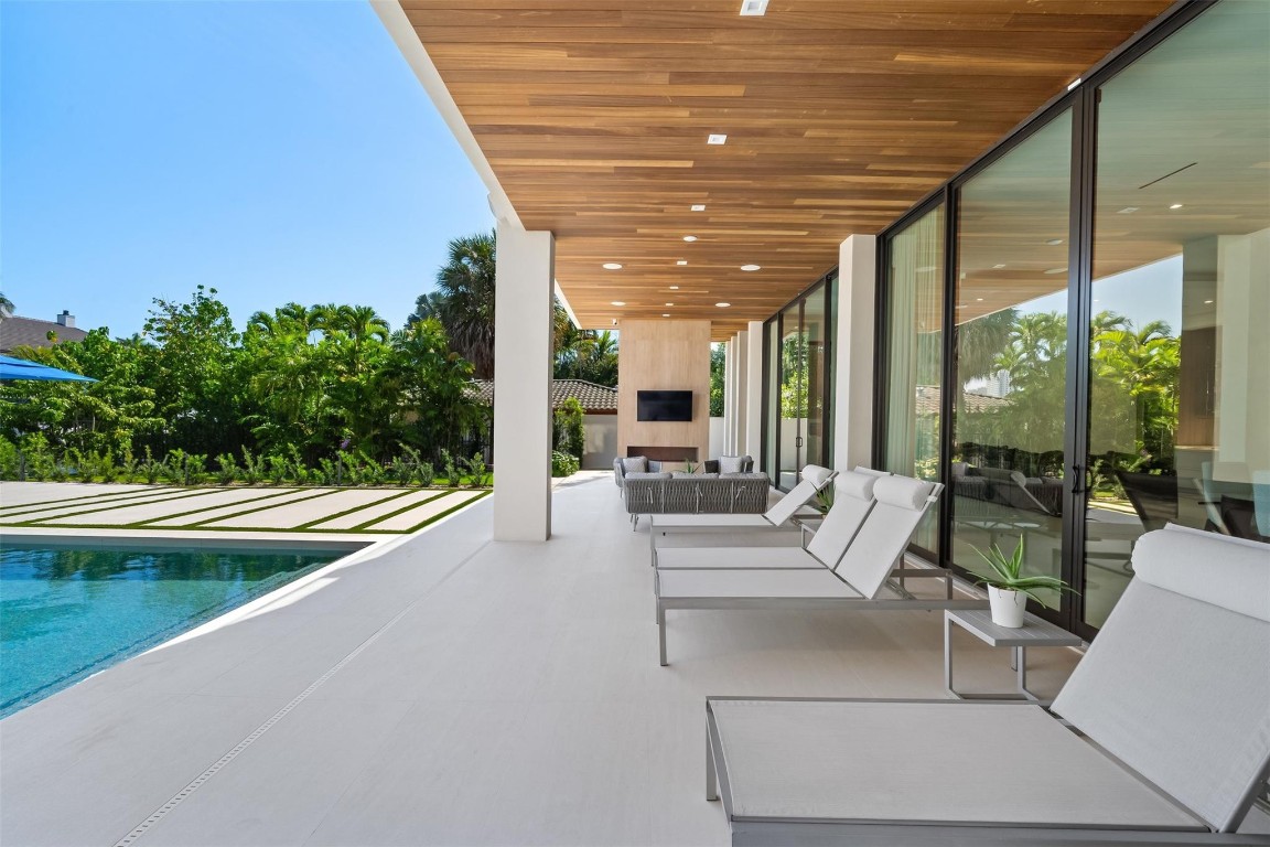 Seven Isles - Residential