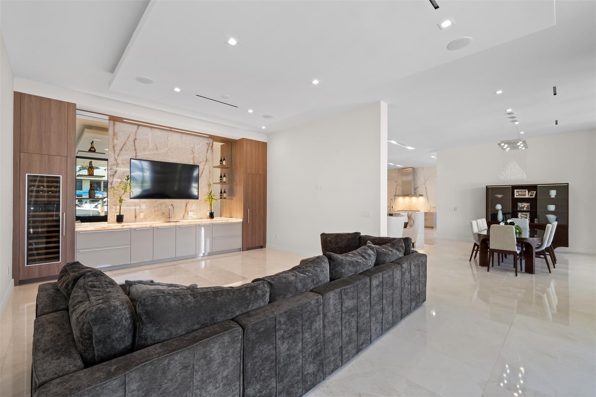 Seven Isles - Residential