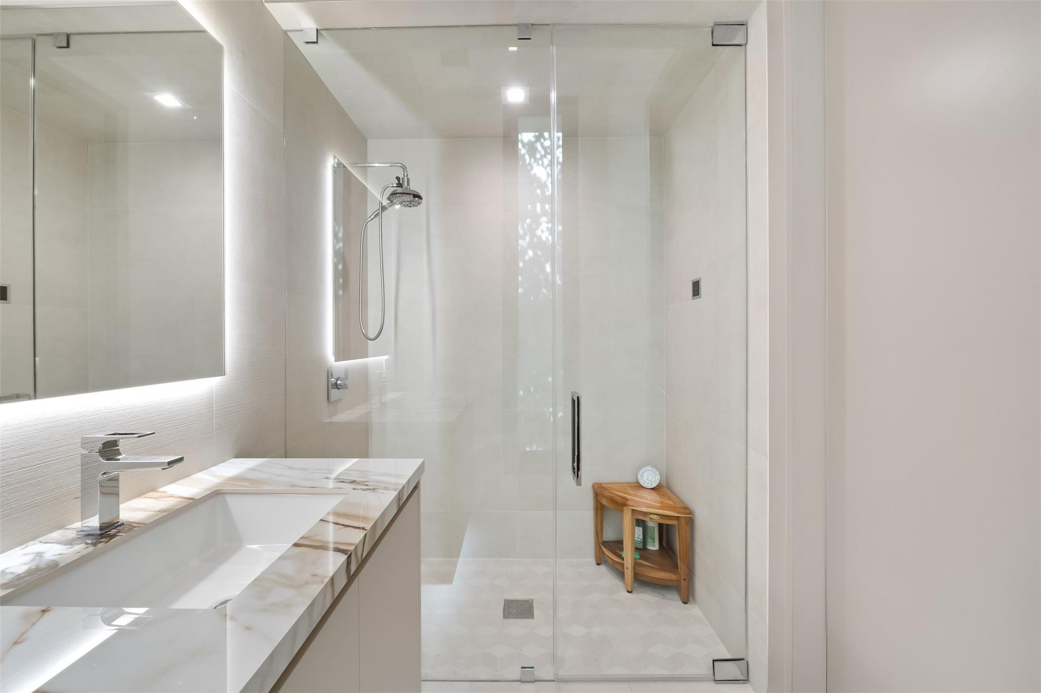 Seven Isles - Residential